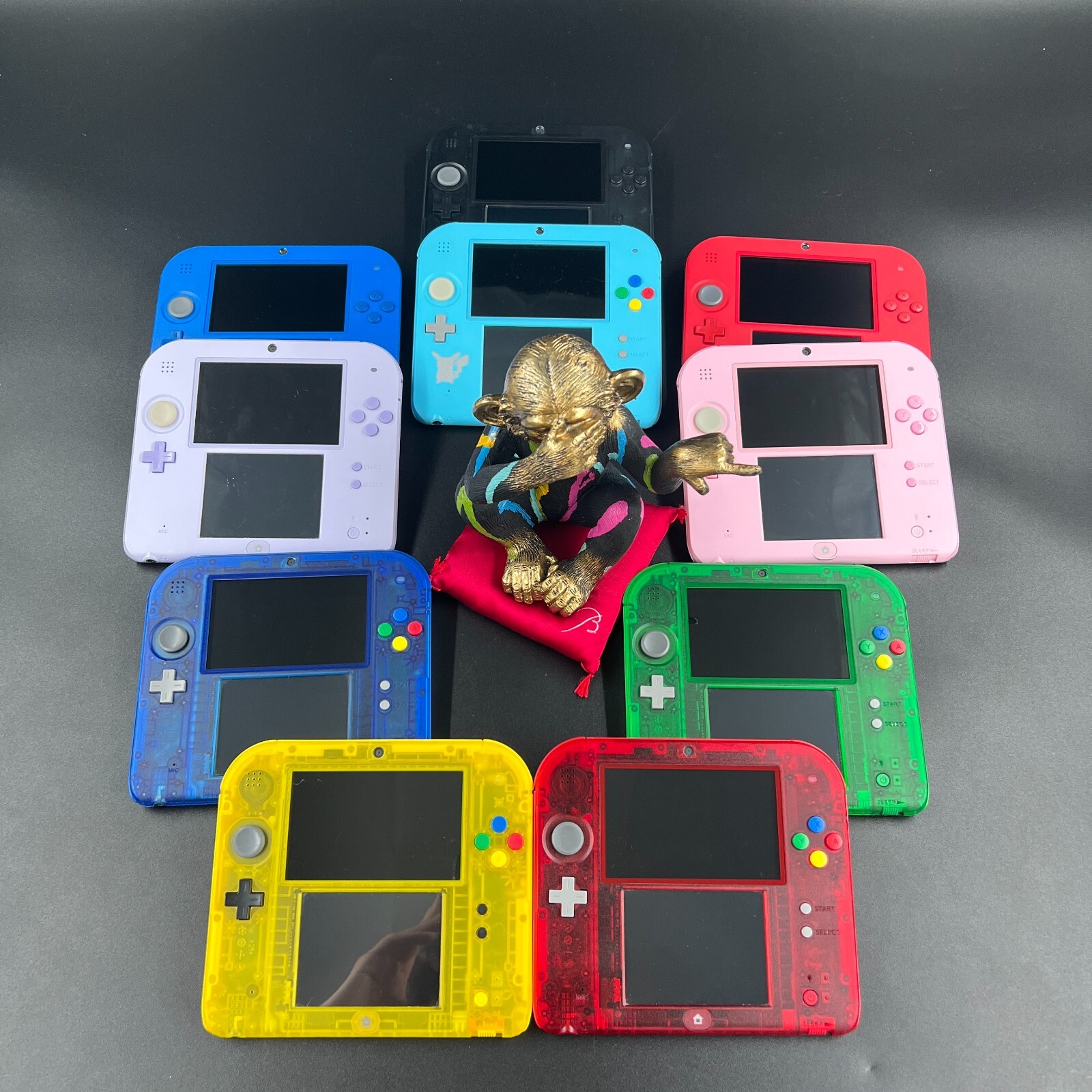 Nintendo 2DS Choice Variation Color & 3Rank With Charger