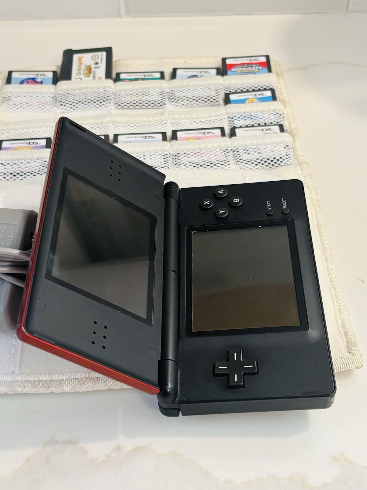 Nintendo DS Lite Console USG-001 Crimson Red/Black w/ 10 Games Charger/Tested
