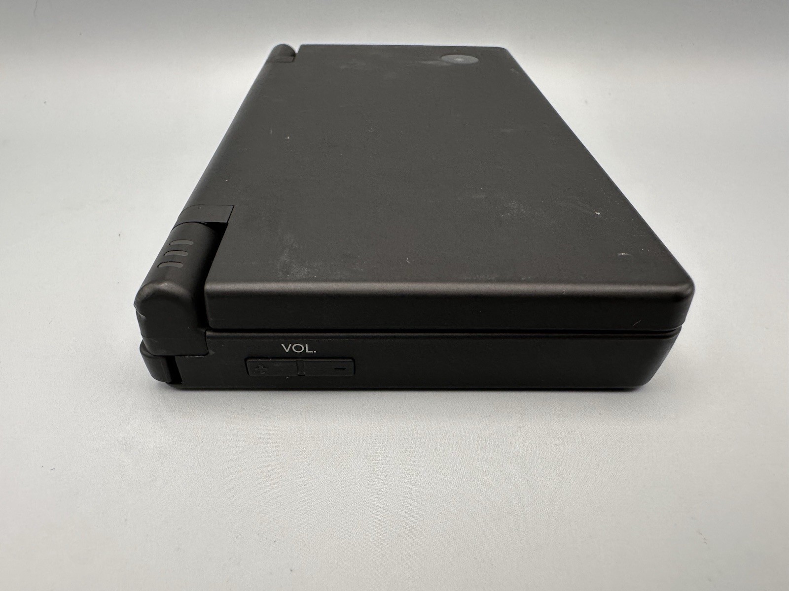 Nintendo DSi Black (Japanese Import) – Tested, Region Free, new charger