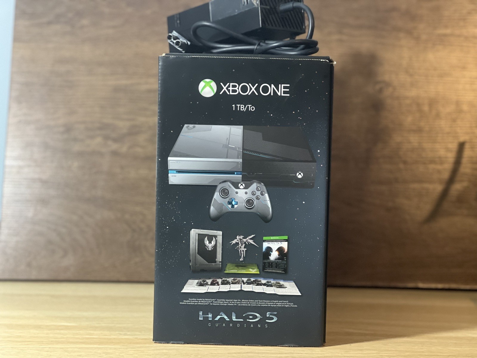 Microsoft Xbox One Halo 5: Guardians Limited Edition 1TB W/Games No CONTROLLER