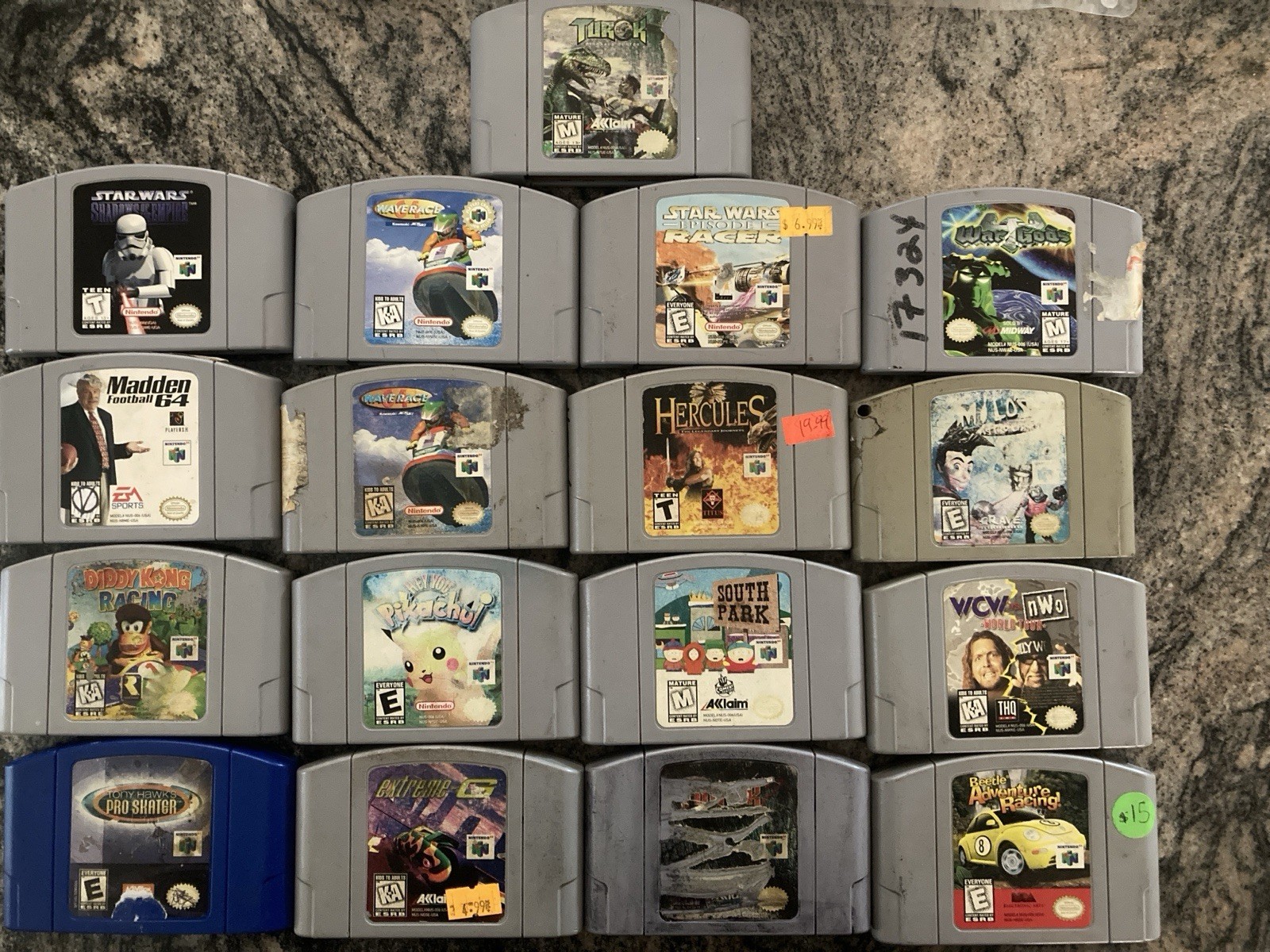 Nintendo 64 N64 With 2 Controllers Games Rumble *read Description *