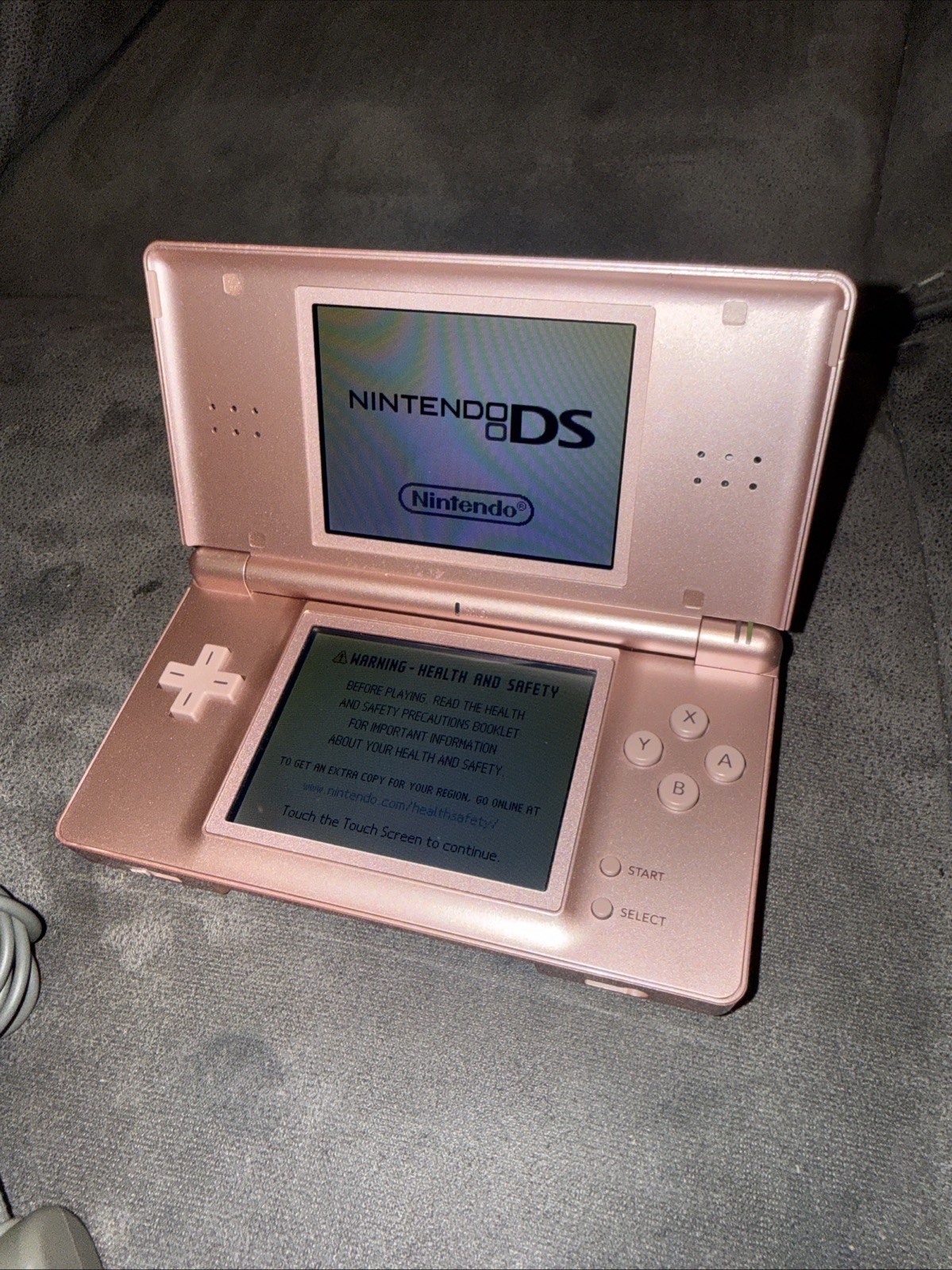 Nintendo DS Lite Handheld Game Console USG-001 Metallic Rose w Charger – Tested