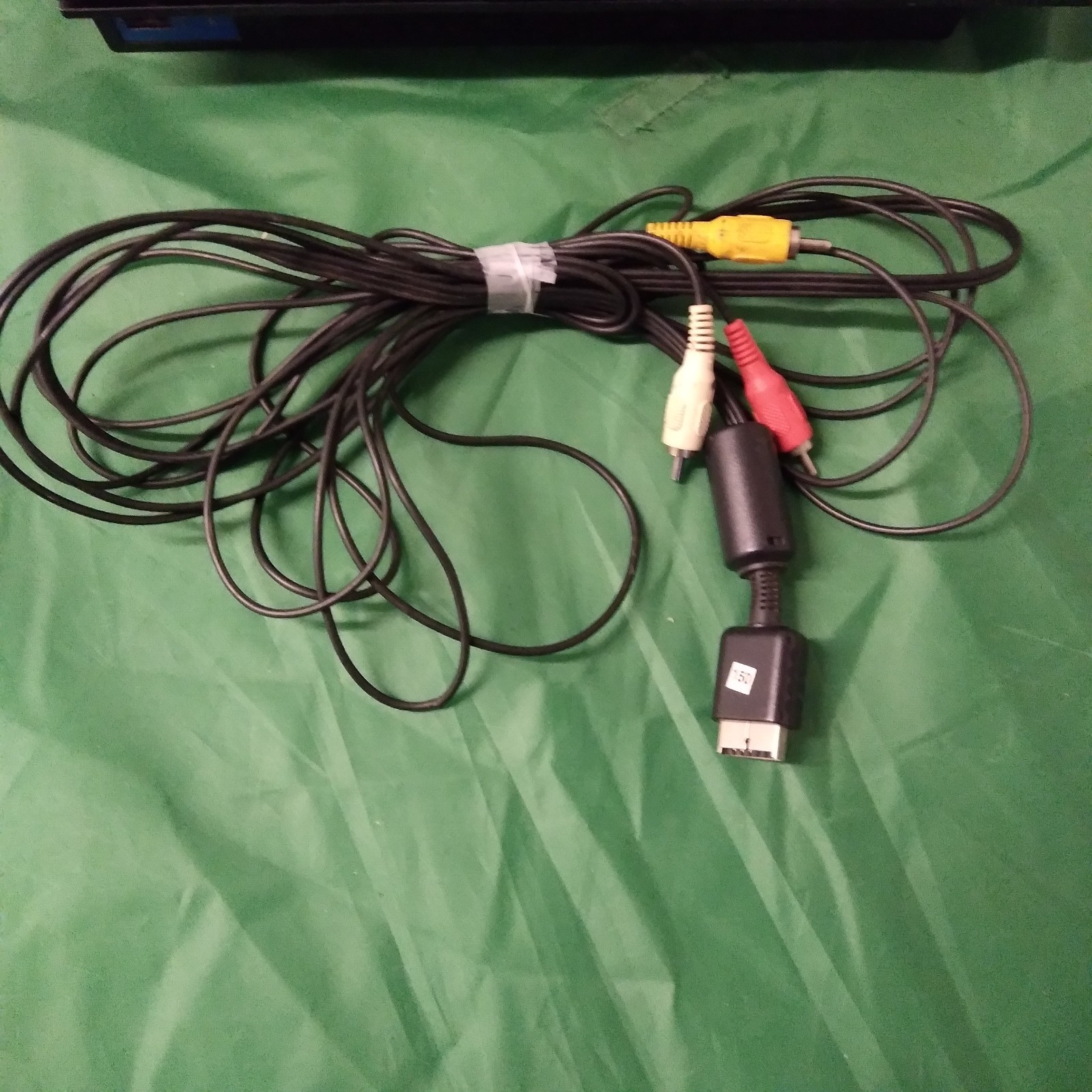 Sony PlayStation 2 Fat Console – Black SCPH-3900 With 8MB Memory please read