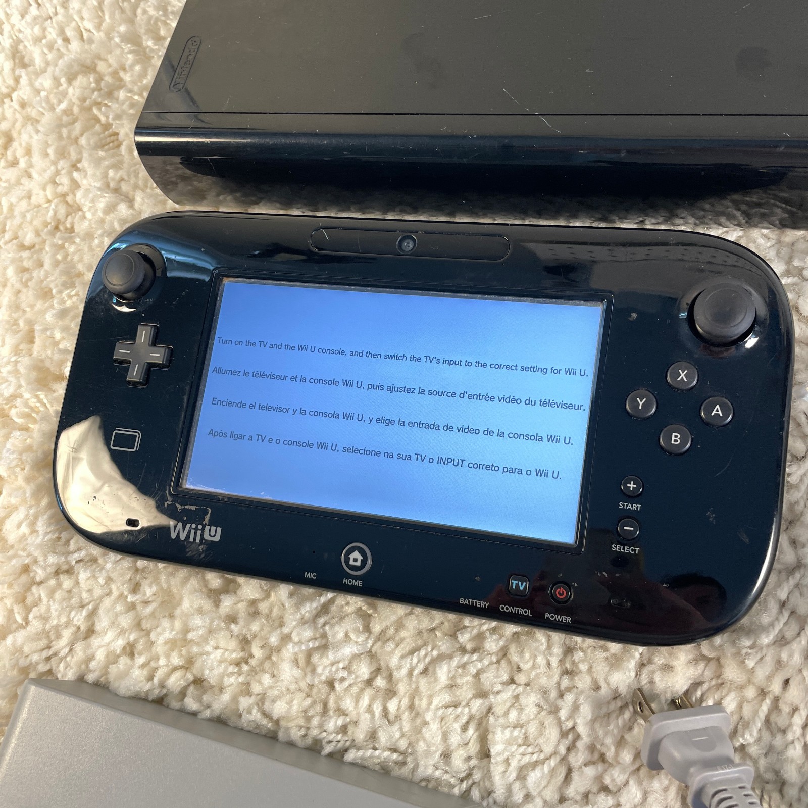 Nintendo Wii U 32GB Deluxe Black WUP-101(02) Console Bundle 3 Games Read