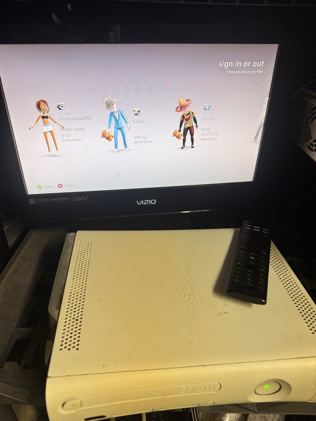 XBOX 360 Pro 20GB Console + Power Supply Works No Controller Good