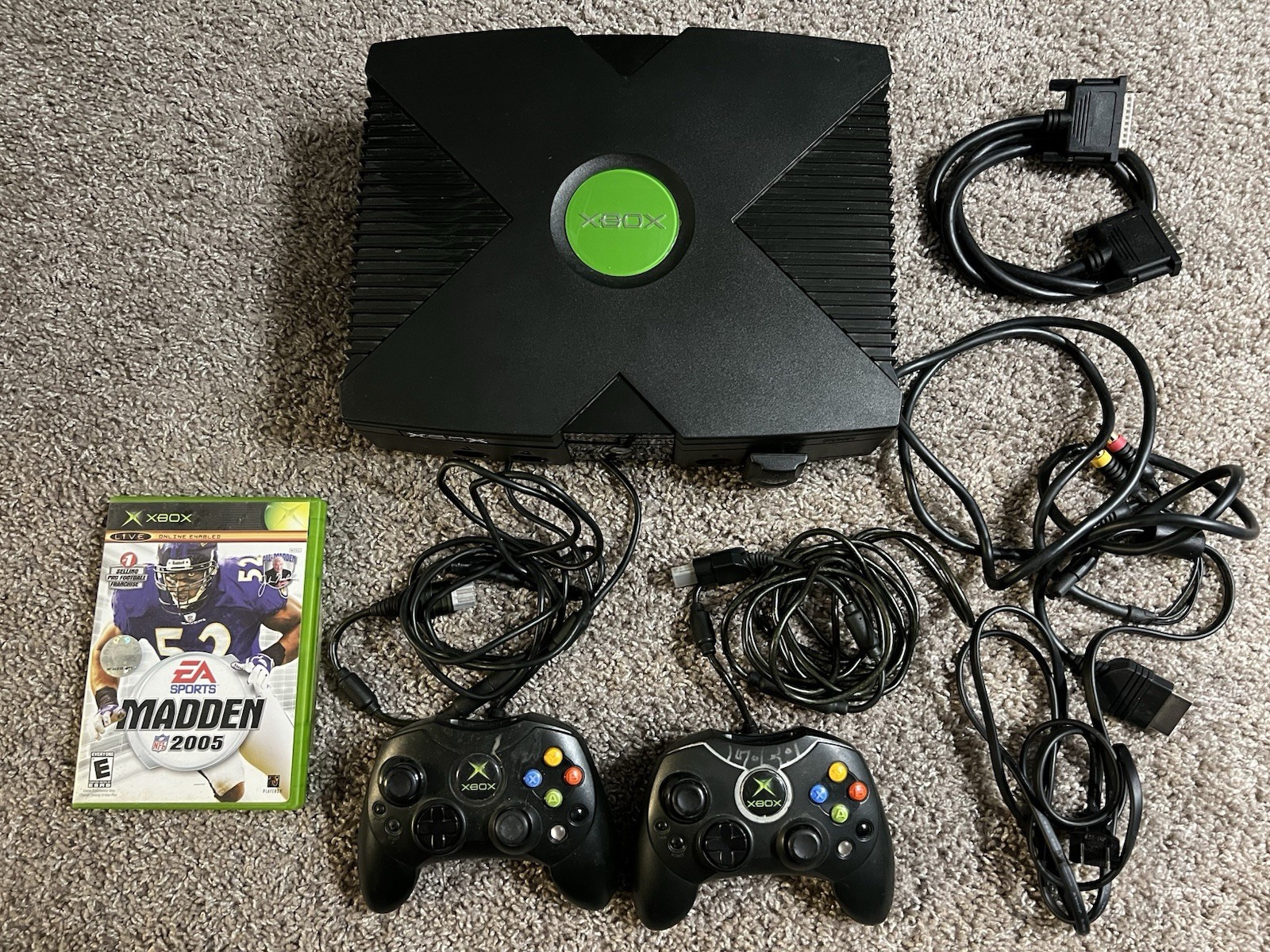 Original Microsoft Xbox Console System w/ Power, AV, 2 Controllers, Madden 2005