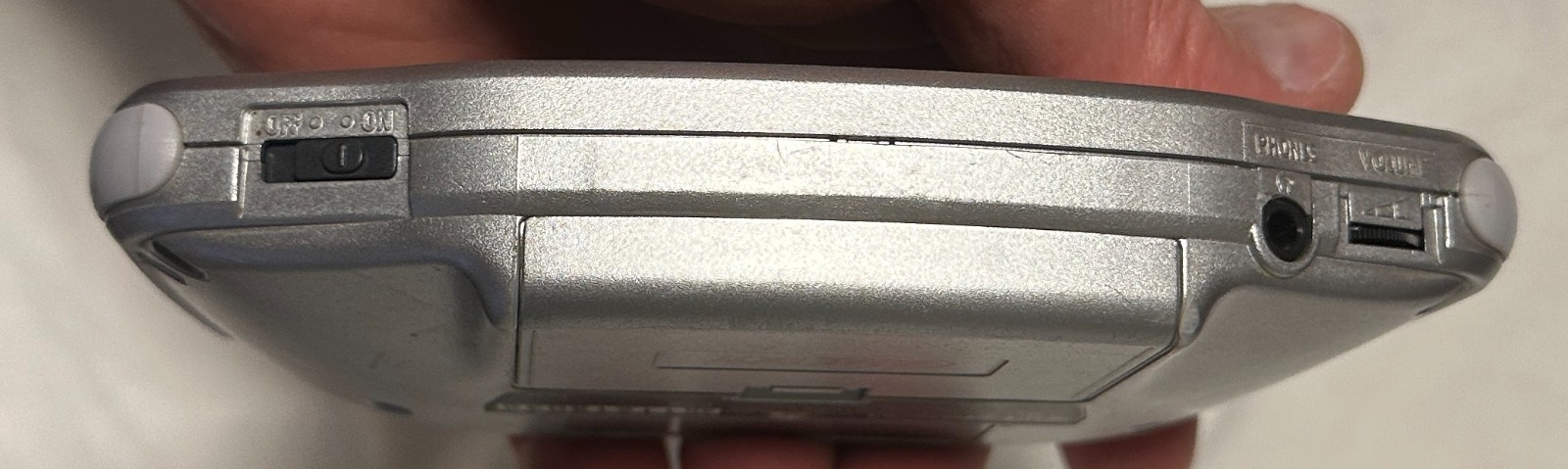 Nintendo Gameboy Advance GBA Silver + three Games Works see description !