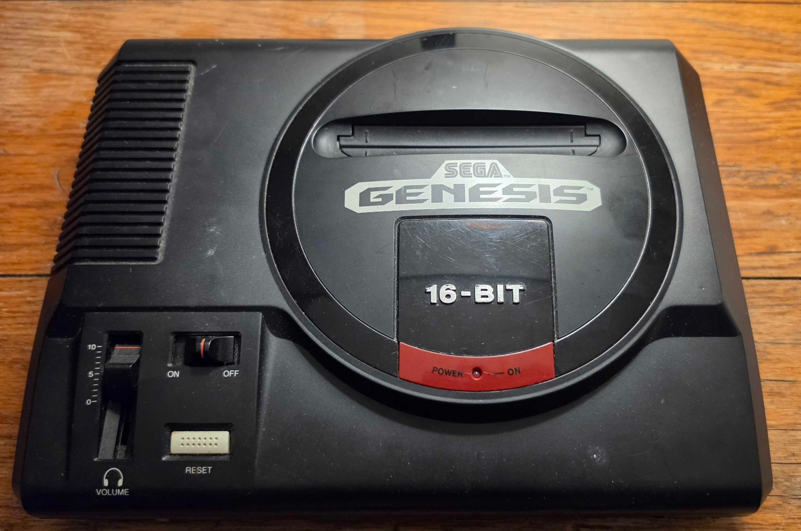 Sega Genesis Model 1 MK-1601 Console with Controller & Cords. Tested.
