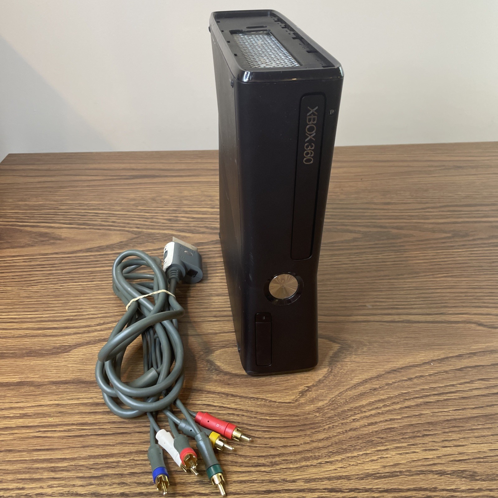 Xbox 360 S Slim 4GB Console – Microsoft 1439 Matte Black- Tested Working READ