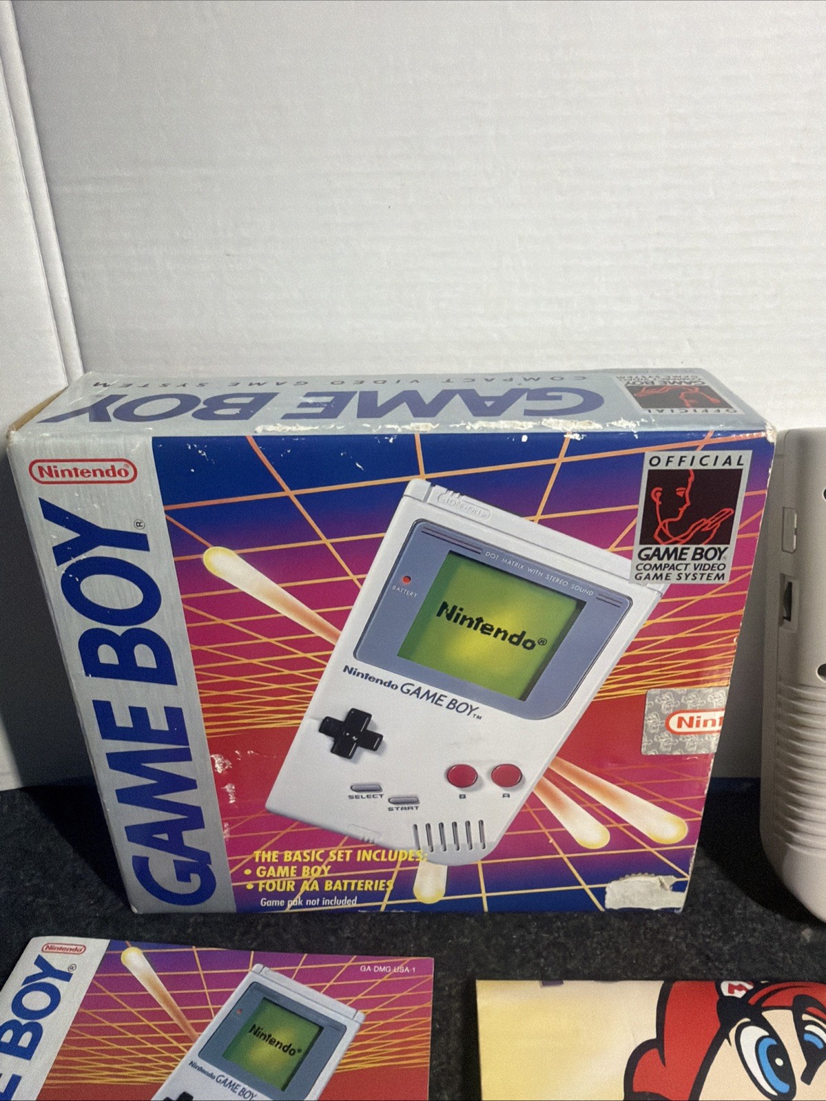 Nintendo GameBoy DMG-01 Complete With Box Original Tested CIB Box Manual Read