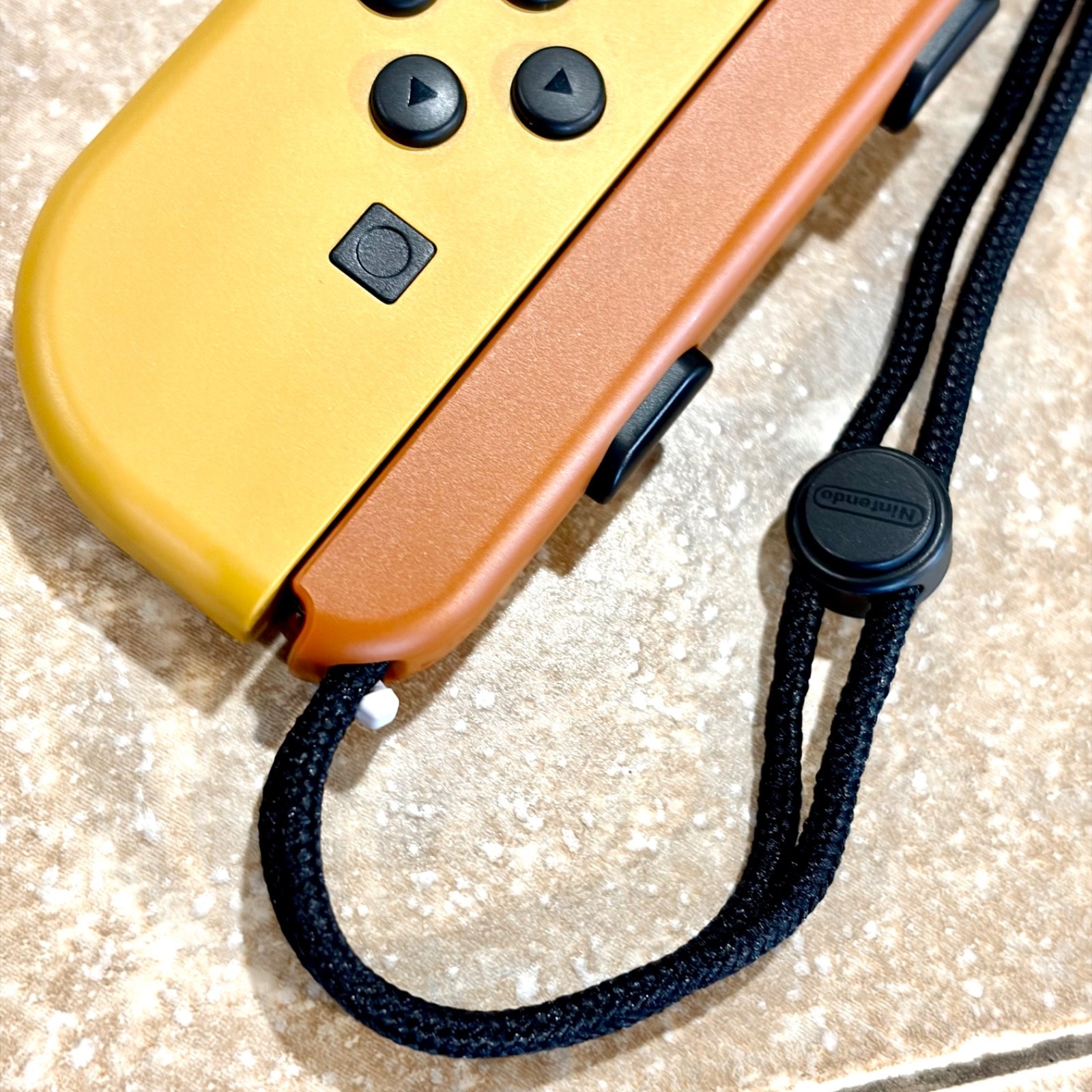 Pokemon Let’s Go Eevee Pikachu OEM Nintendo Switch Joy-Con (L)/(R) DOCK Official