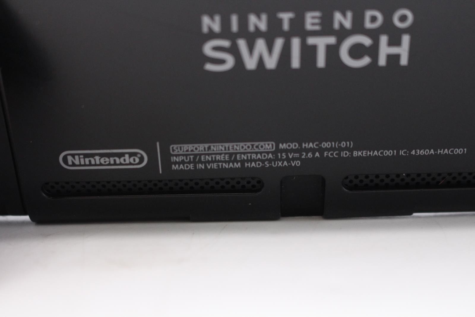Nintendo Switch HAC-001(-01) 32GB Portable/Stationary Gaming Console
