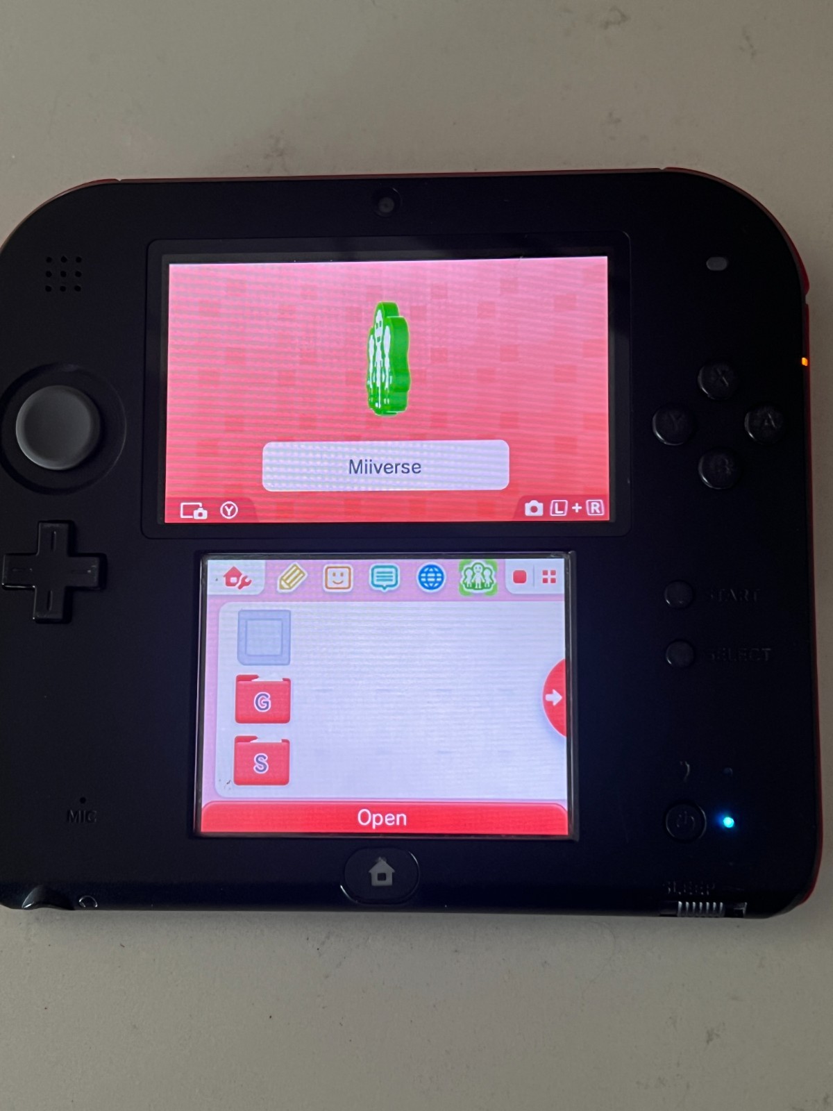Nintendo 2DS Console Red & Black Bundle w/ Charger + 4GB SD Card Tested & Works