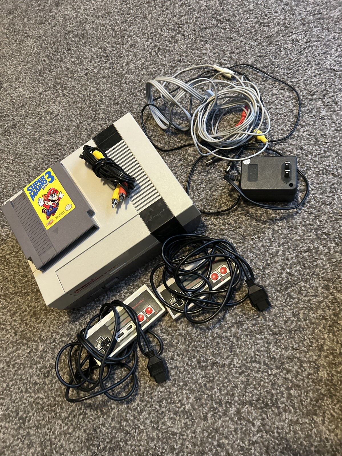 Nintendo NES Action Set Home Console – White/Gray