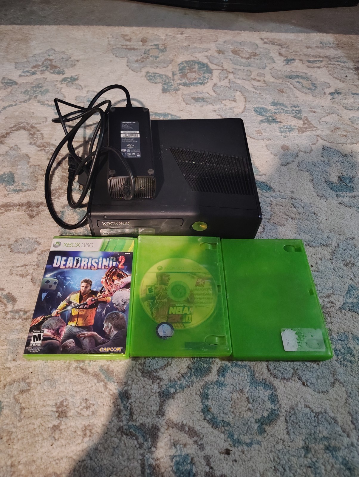 Xbox 360 Gaming Console No Controller Or HDMI Cord