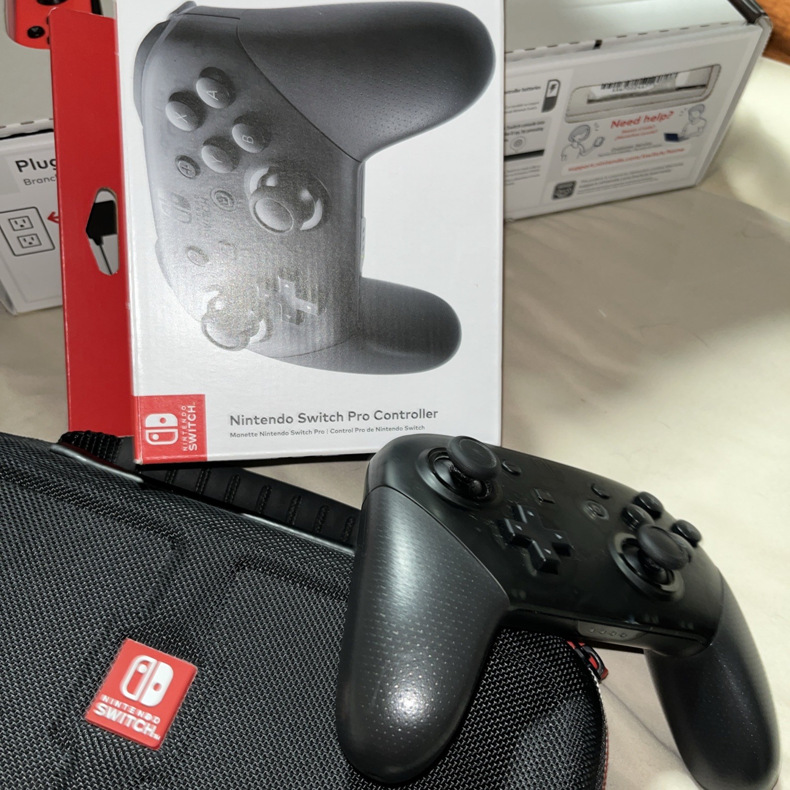 Nintendo Switch Joy-Con Controllers Mario Kart 8 Bundle -BONUS CONTROLLER CASE