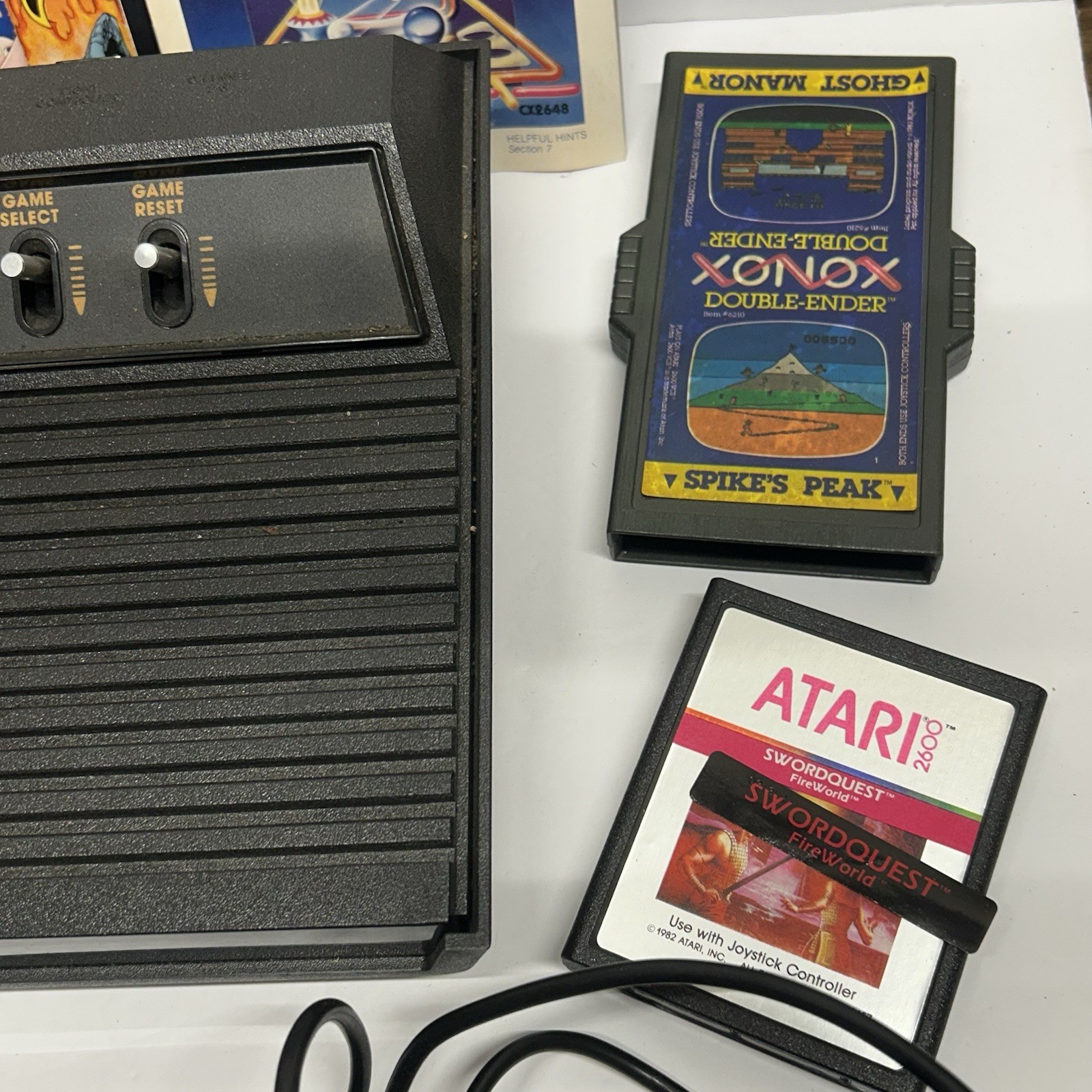 Vtg Atari 2600 Lot Console, 4 Controllers, 16 Games w/Instructions – Untested