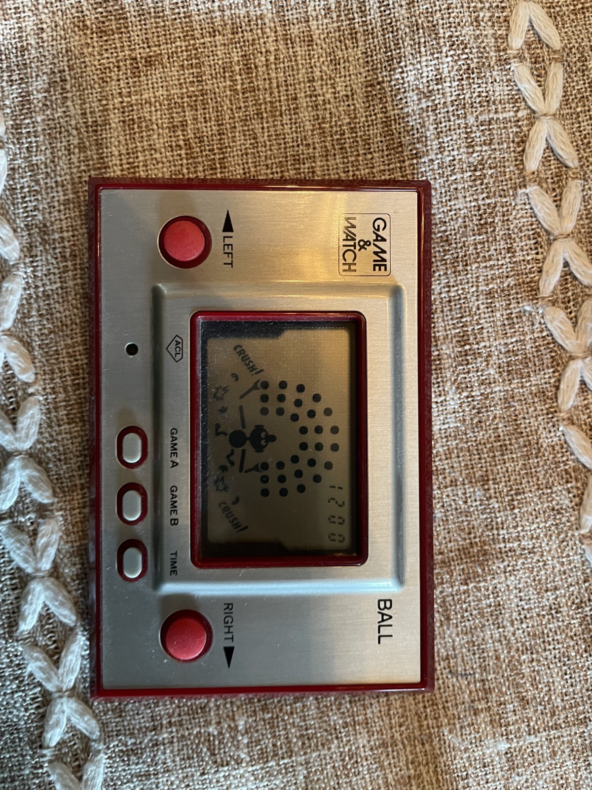 Game and Watch Ball – Club Nintendo Exclusive – Complete in box