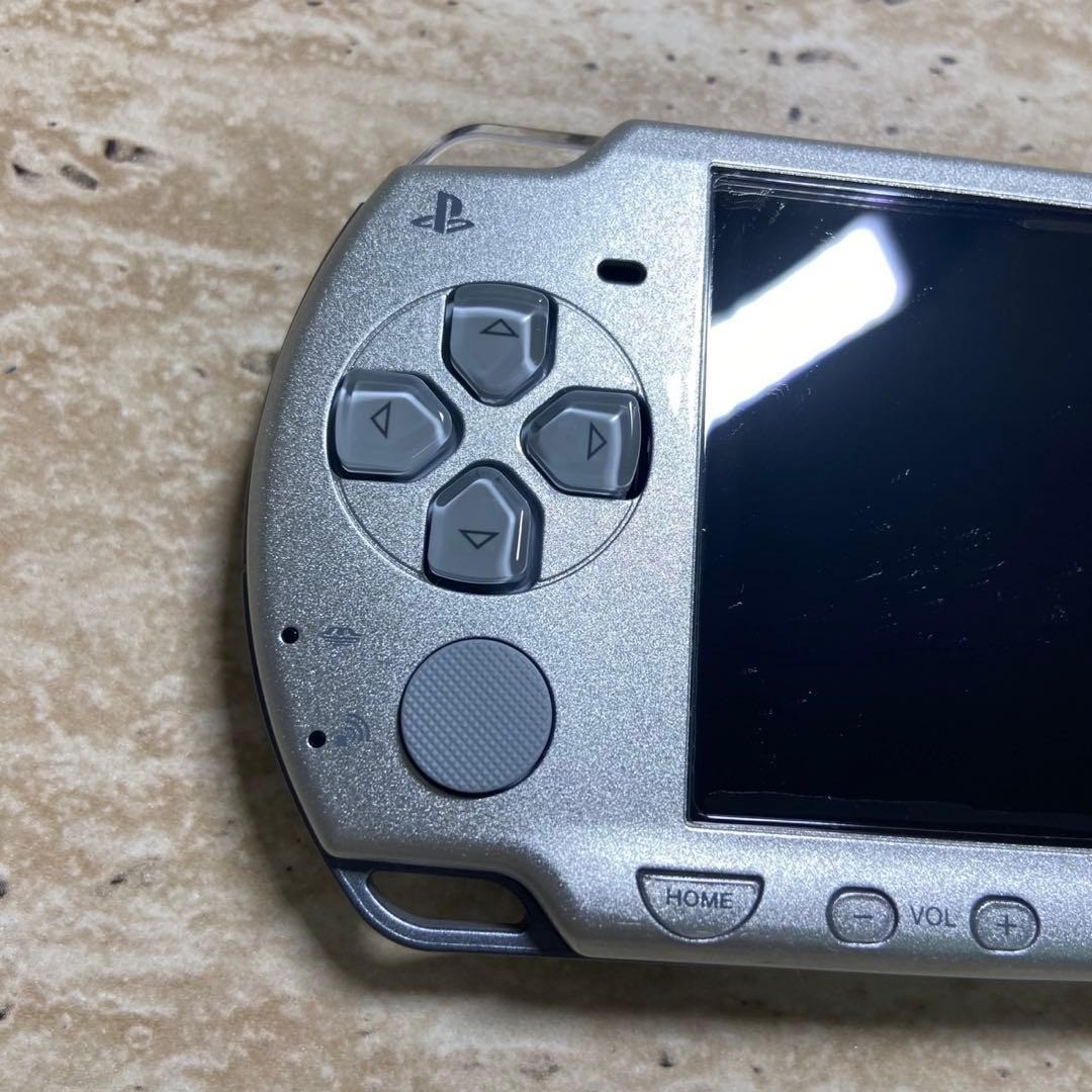 Sony PSP 2000 Ice Silver Boxed Near Mint Complete Tested Japan 6460