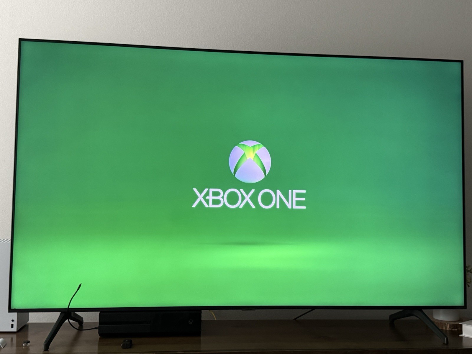 Microsoft Xbox One 500GB Black Console with Controller and Power Cords Tested