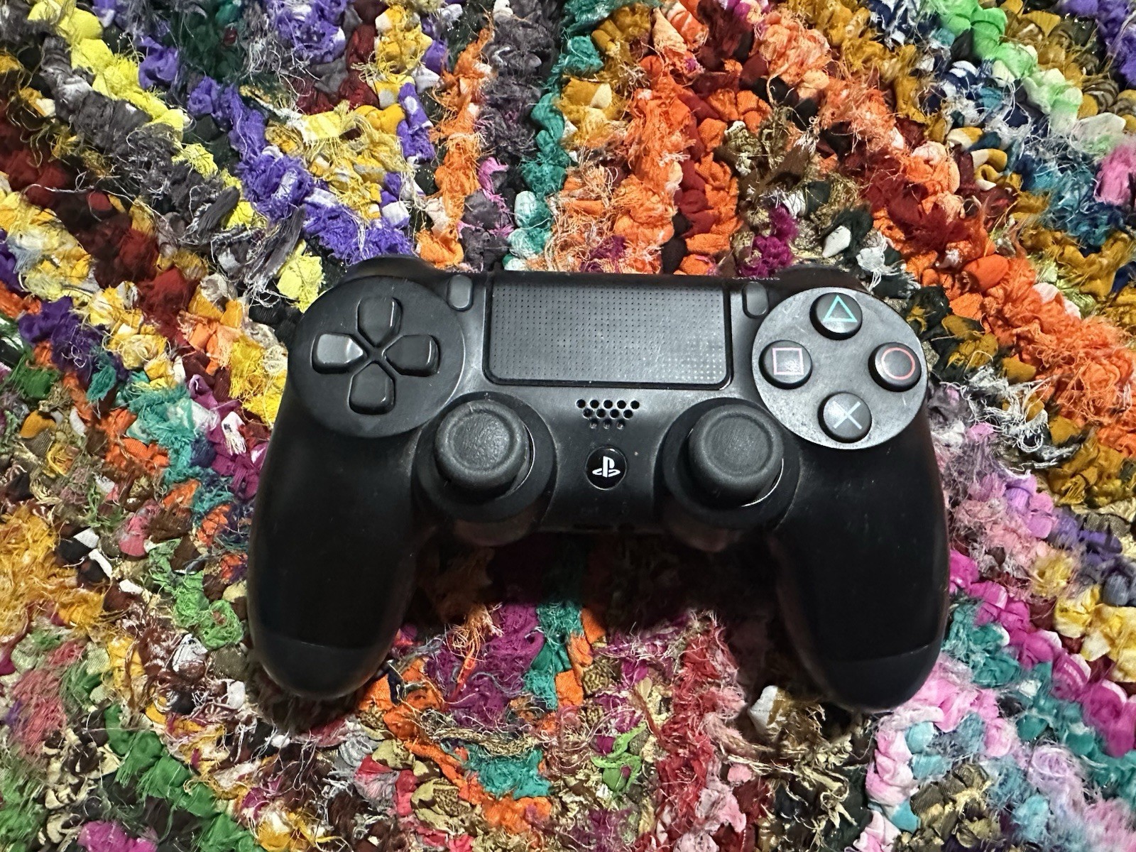 Sony PlayStation 4 Slim 1TB Gaming Bundle Console With 3 Games & 1 Controller