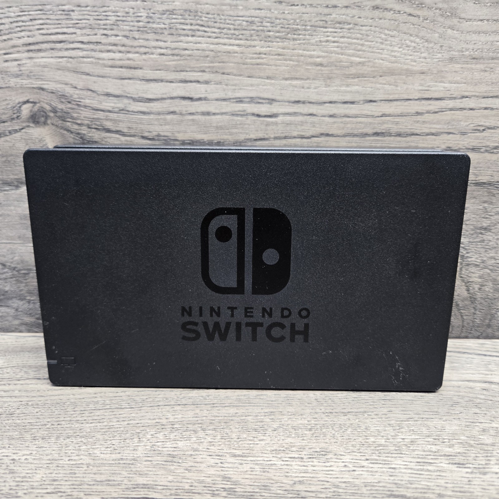 Nintendo Switch System 32GB Console Charger Dock Steering Wheel *No Joy-Cons*