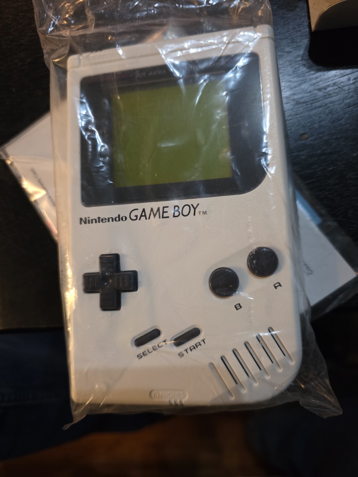 Original Nintendo Game Boy Console White New In Box German Release Play It Loud