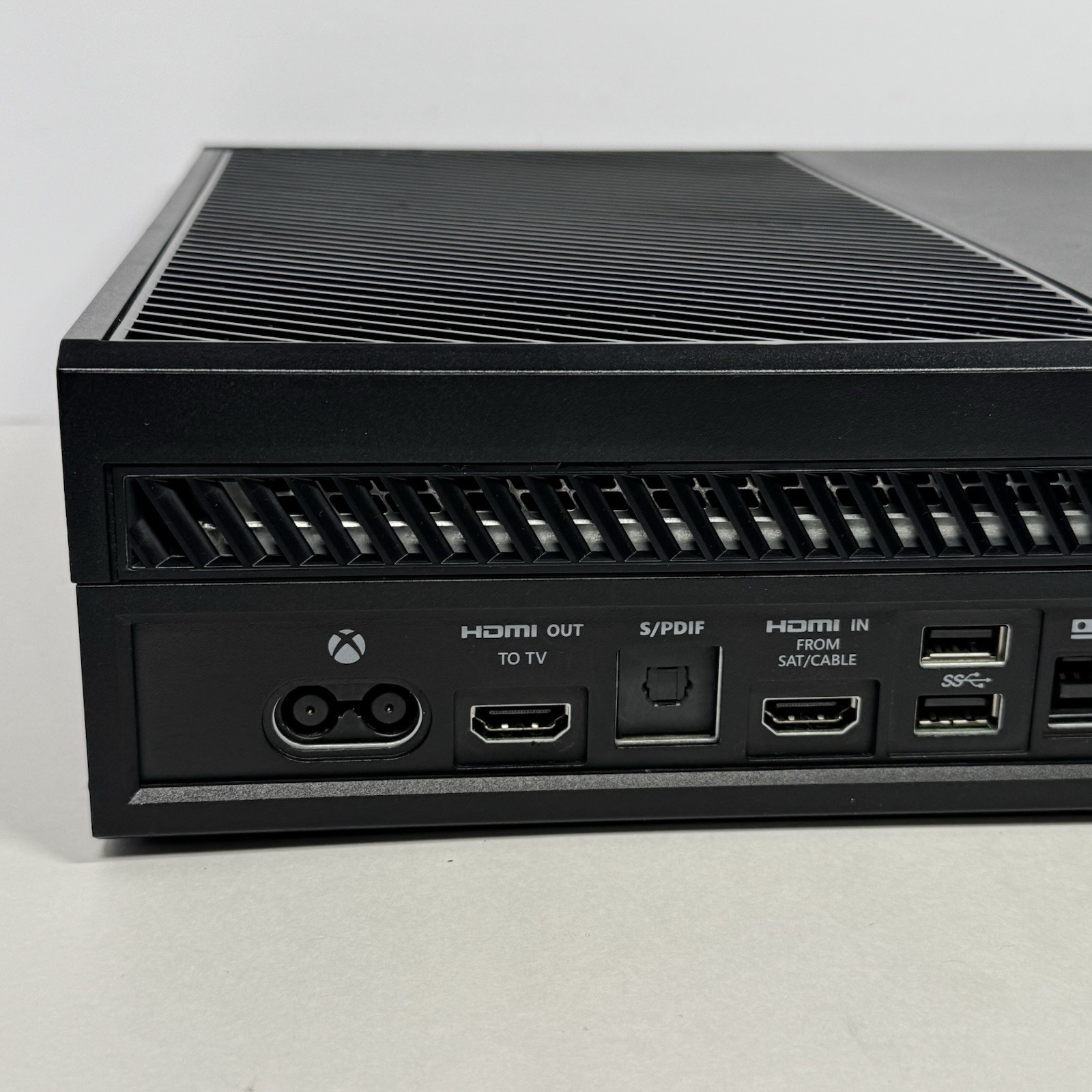 Microsoft Xbox One Console Model 1540 Parts Repair Disc Drive Issue Powers On