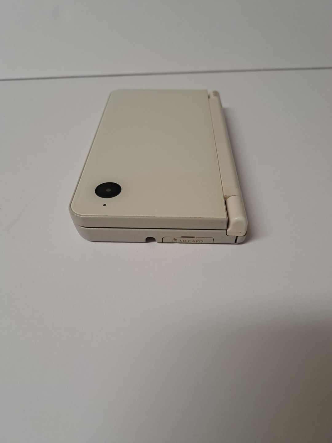 Japanese Nintendo DSI XL w/ 3rd Party Stylus, Battery, Charger. PLEASE READ
