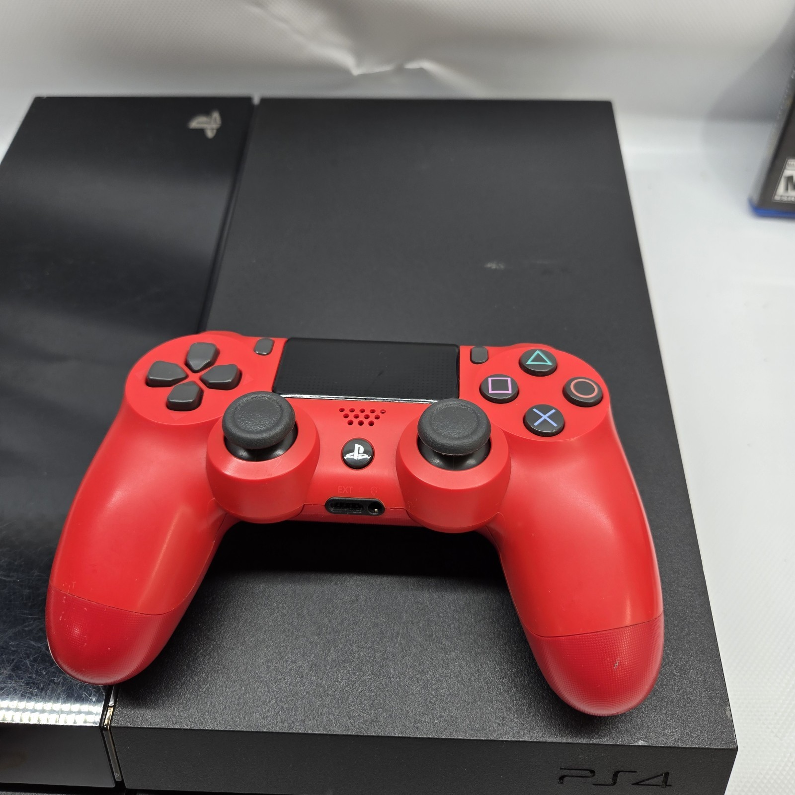 Sony PlayStation 4 PS4 CUH-1115A 500GB Black Console Bundle Skyrim Cords Control
