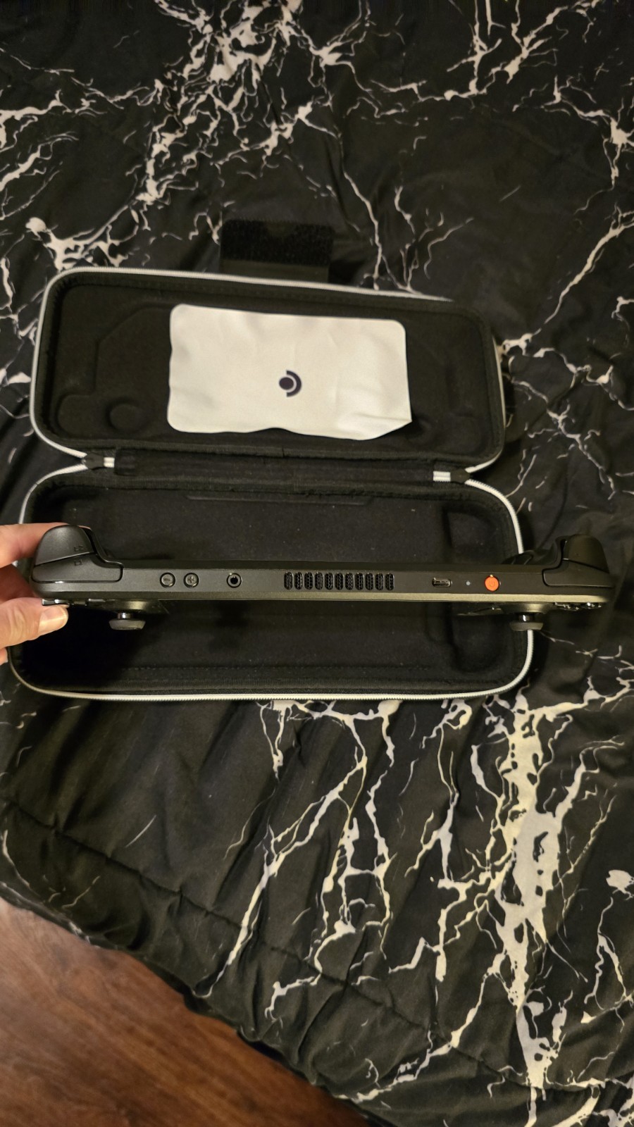 Valve Steam Deck OLED 1 terabyte w/ Hard Shell Travel Case