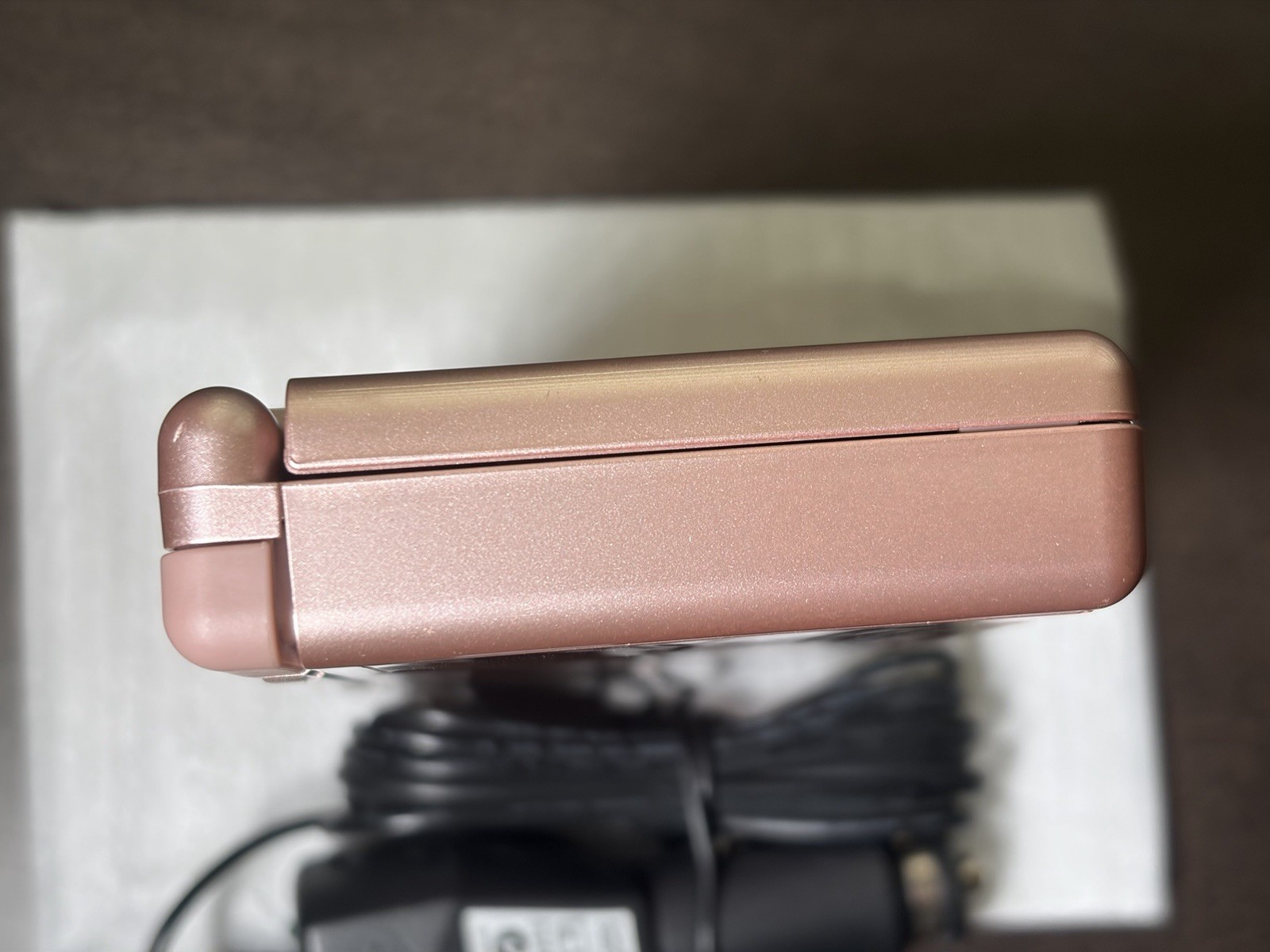 Near Mint – Nintendo DS Lite Handheld System – Pink Metallic Rose – Extras