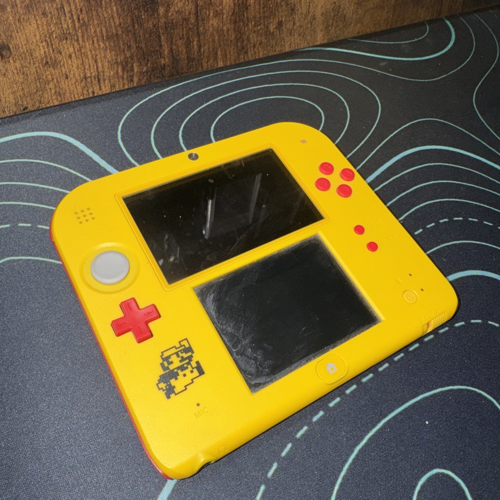 Nintendo 2DS Super Mario Maker Edition FULLY TESTED WORKING with Charger