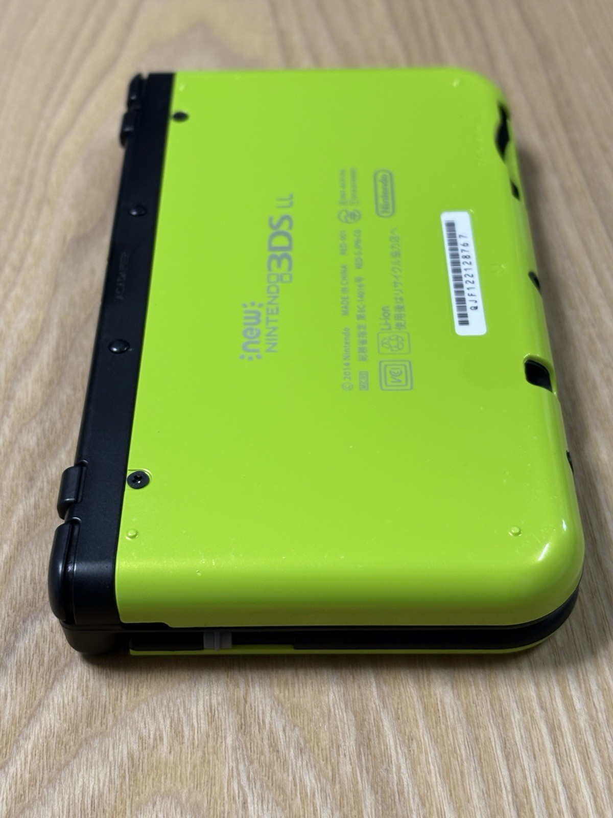 Nintendo New 3DS LL XL Lime Green Black Console Tested Working Japan Import