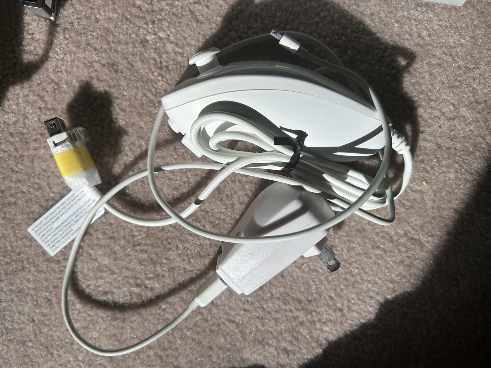 Nintendo Wii Console Bundle White CIB Wii Sports OEM Cables Sensor Bar