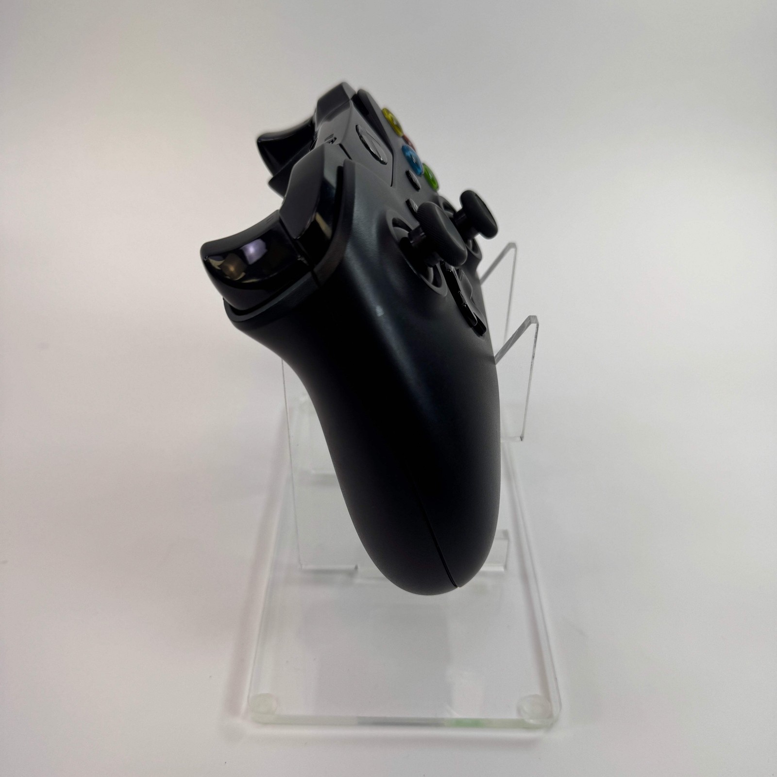 Microsoft Xbox One 500GB Console With Controller