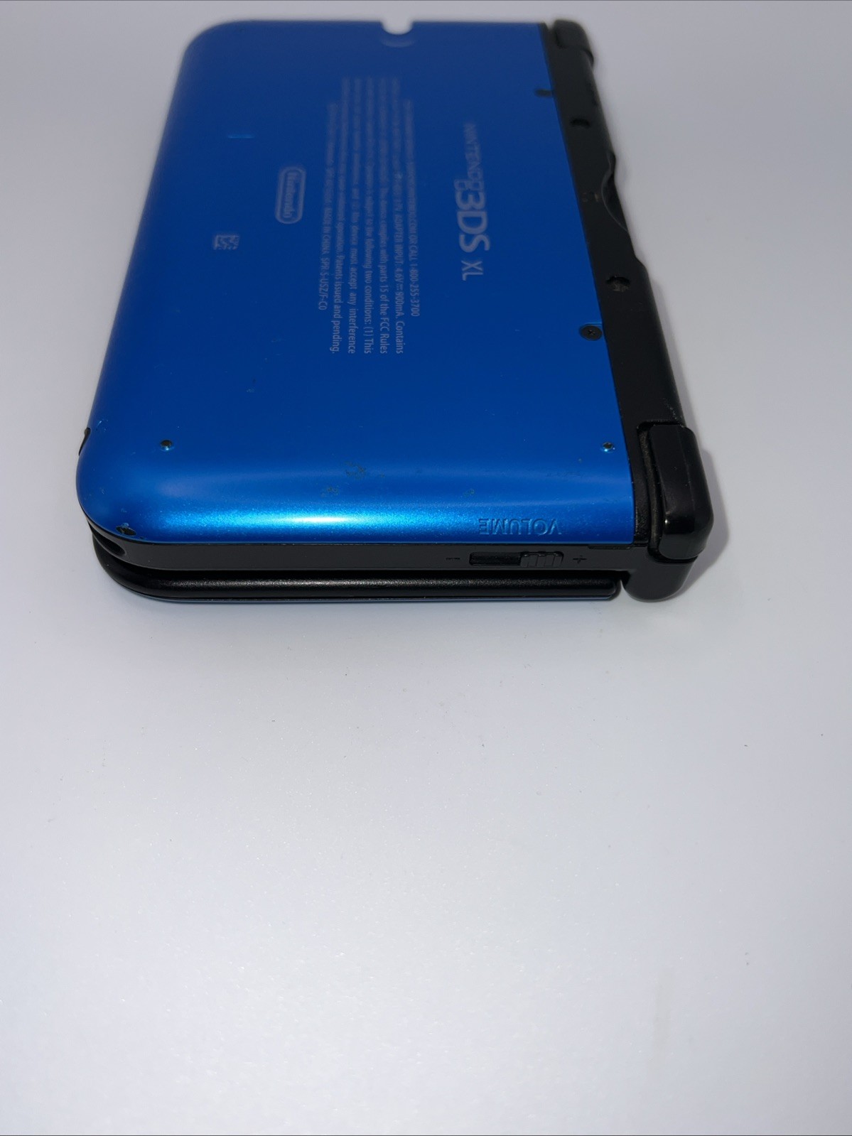 Nintendo 3DS XL Blue Black Handheld Console 2011 Works Charger, Games, NO STYLUS