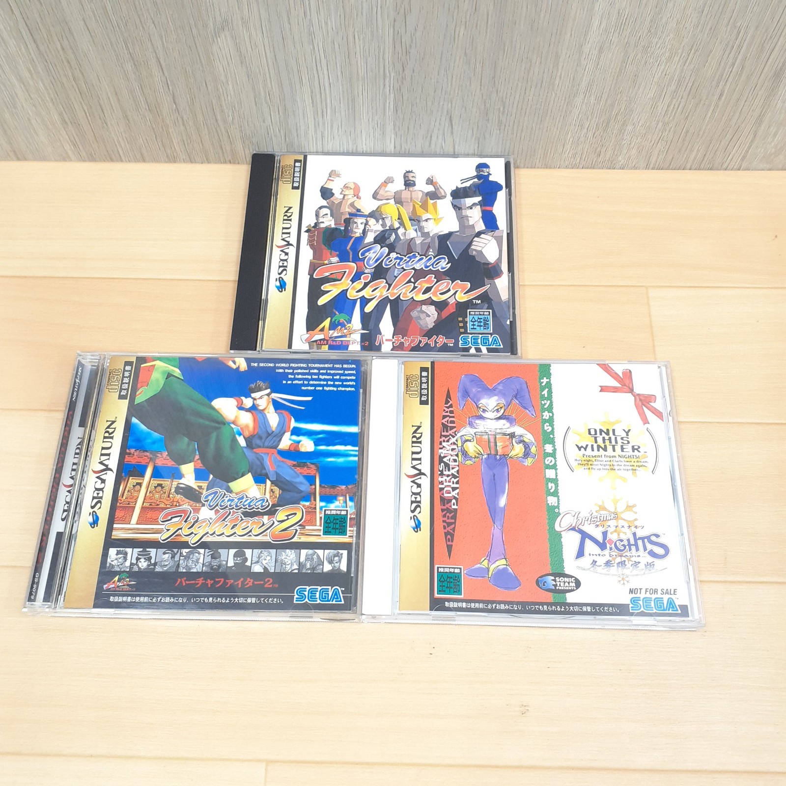 Sega Saturn Console Japanese White System with 2 Controllers & 3 Games NTSC-J