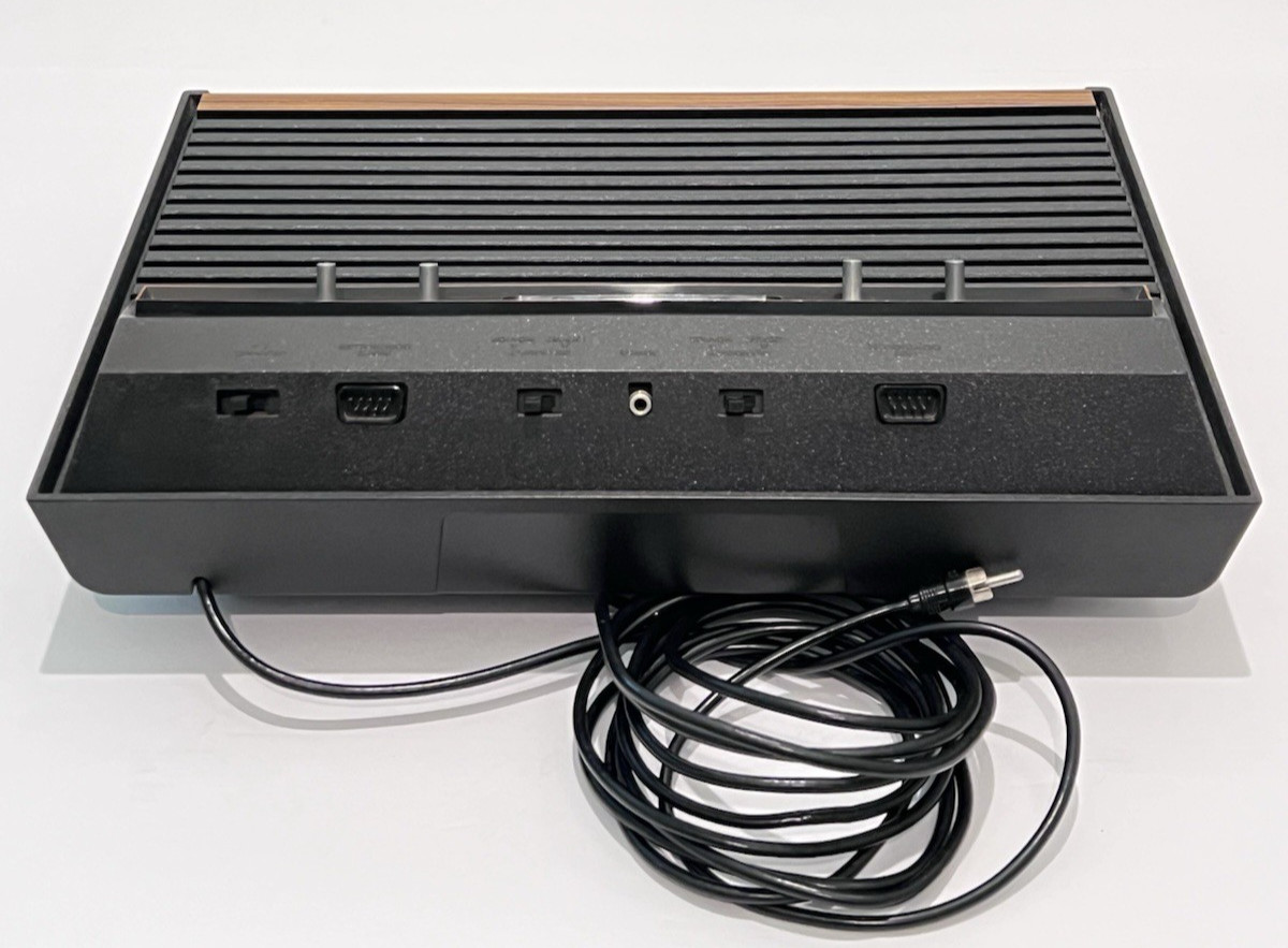Atari CX-2600A 1980 Video Computer System Console w/Controllers Paddles Game