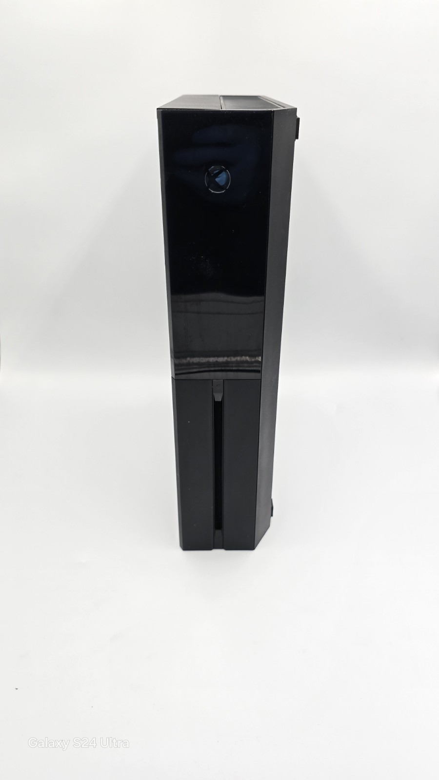 Microsoft Xbox One 1540 Console 500GB 1080p Blu-Ray Compatible Black