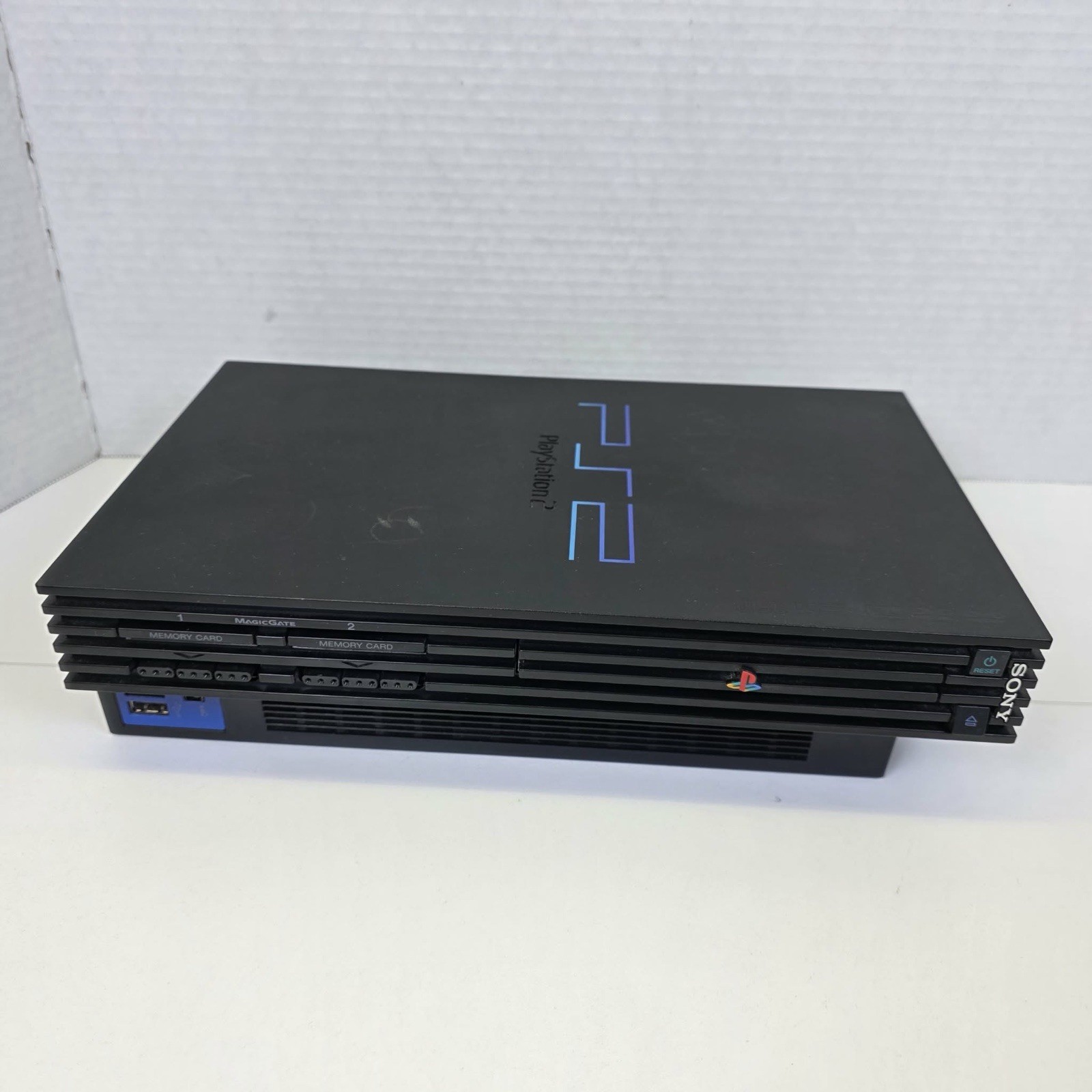 Sony PlayStation 2 PS2 Fat Console Bundle SCPH-39001, Controller, 2 Games