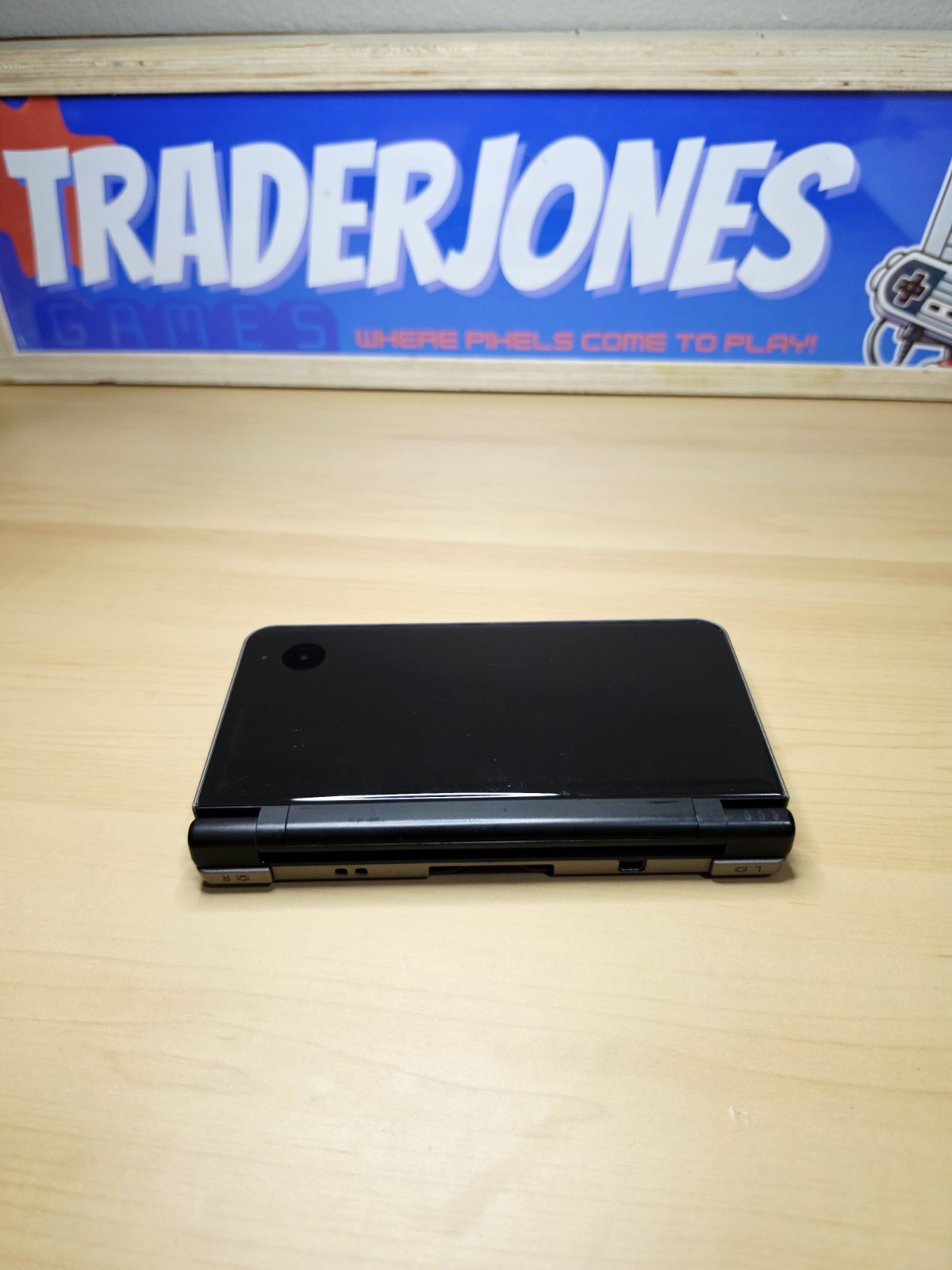 Nintendo DSi XL Bronze Handheld Console w/ Charger and Stylus