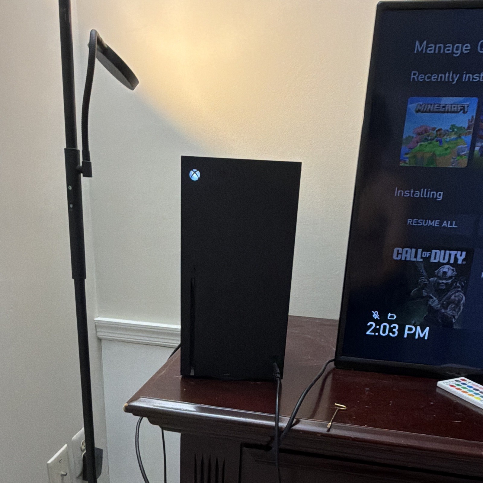 Xbox Series X – Barely Used Excellent condition