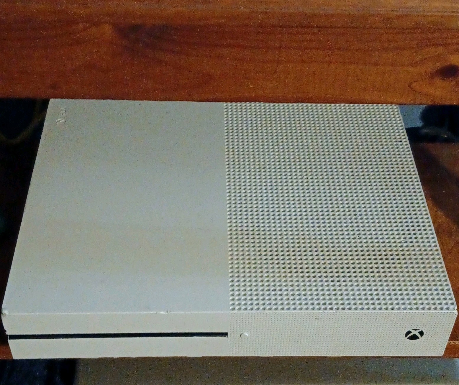 Microsoft Xbox One S Home Console White 4K UHD HDMI USB-A 13.6in 6.4lb