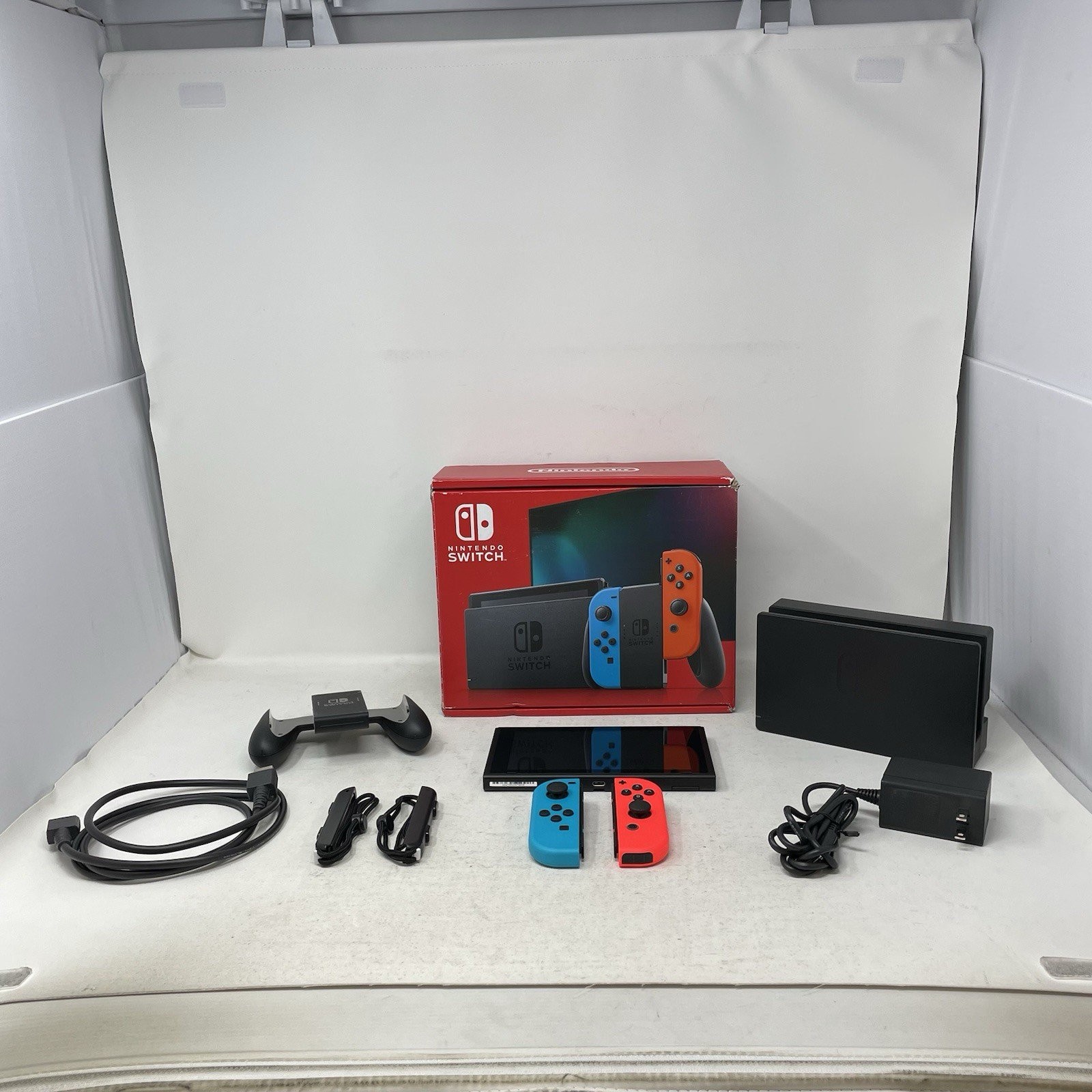 Nintendo Switch 1st Gen 32GB Console Neon Red And Neon Blue