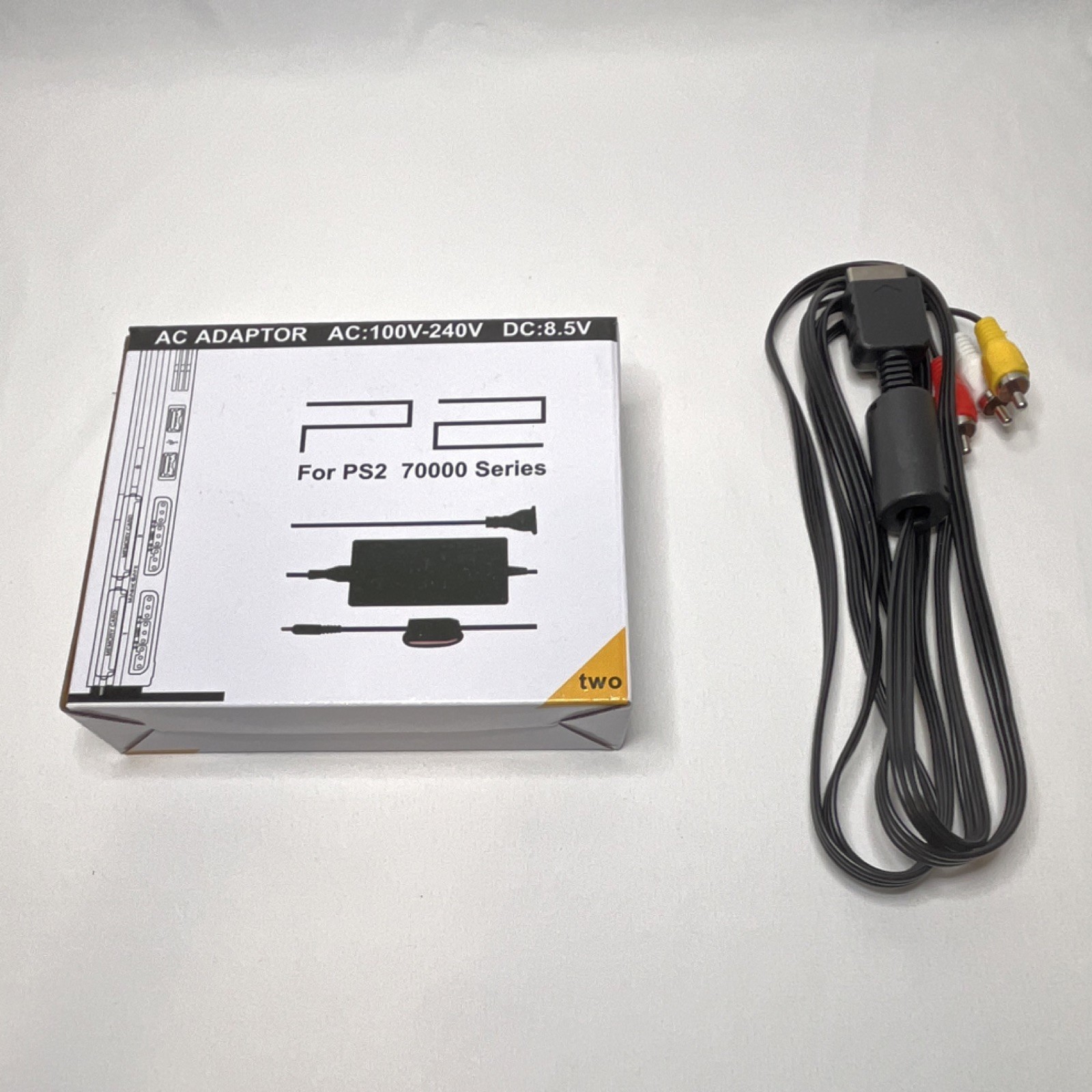 Sony PlayStation 2 Slim SCPH-70004 Console Bundle Controllers 256MB Memory Card