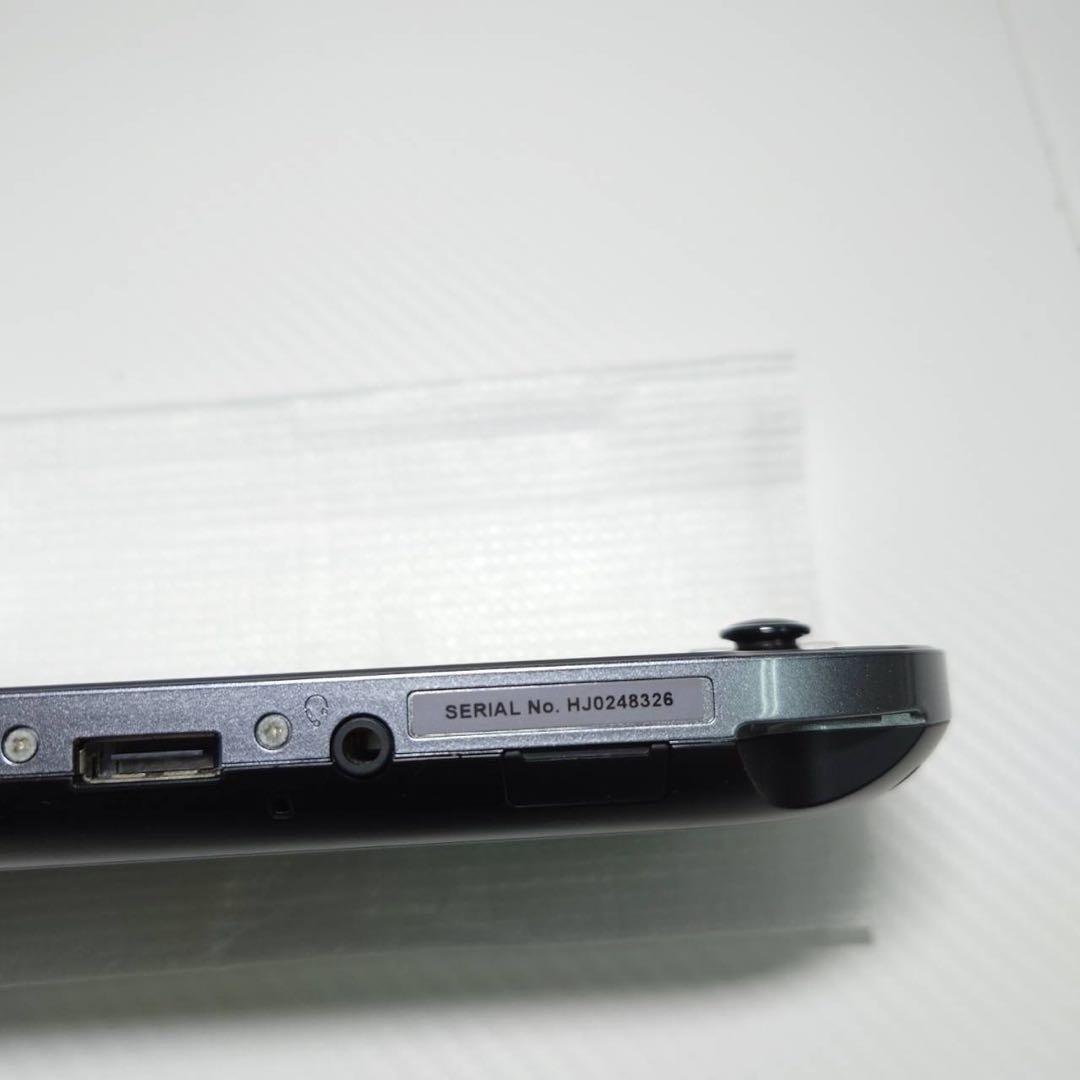 Sony PlayStation Vita PCH-1000 Crystal Black Complete in Box Excellent 7071