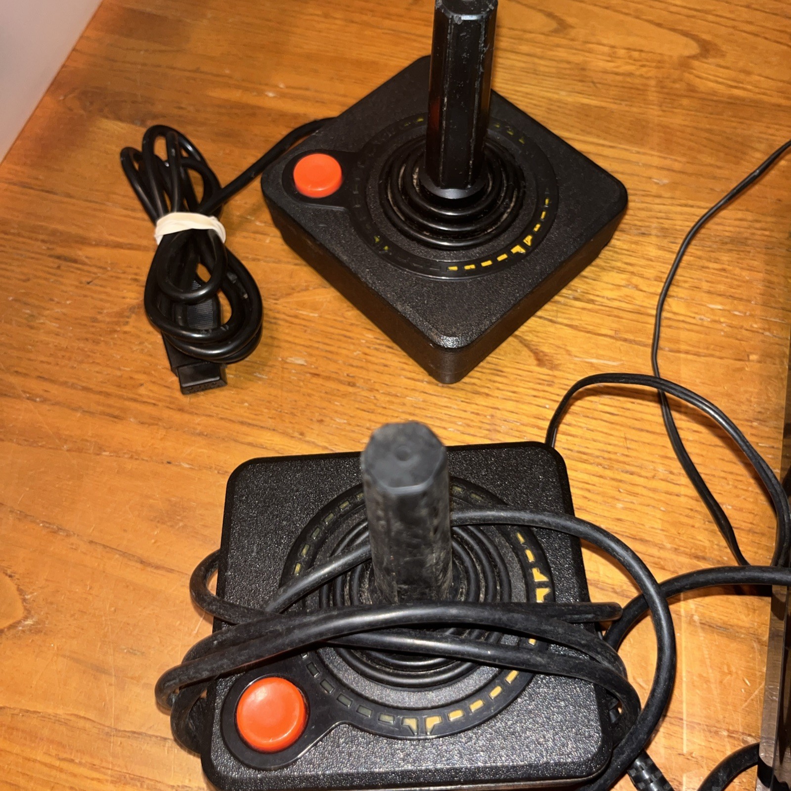 Atari 7800 ProSystem Video Game Console and Several controllers Read UNTESTED