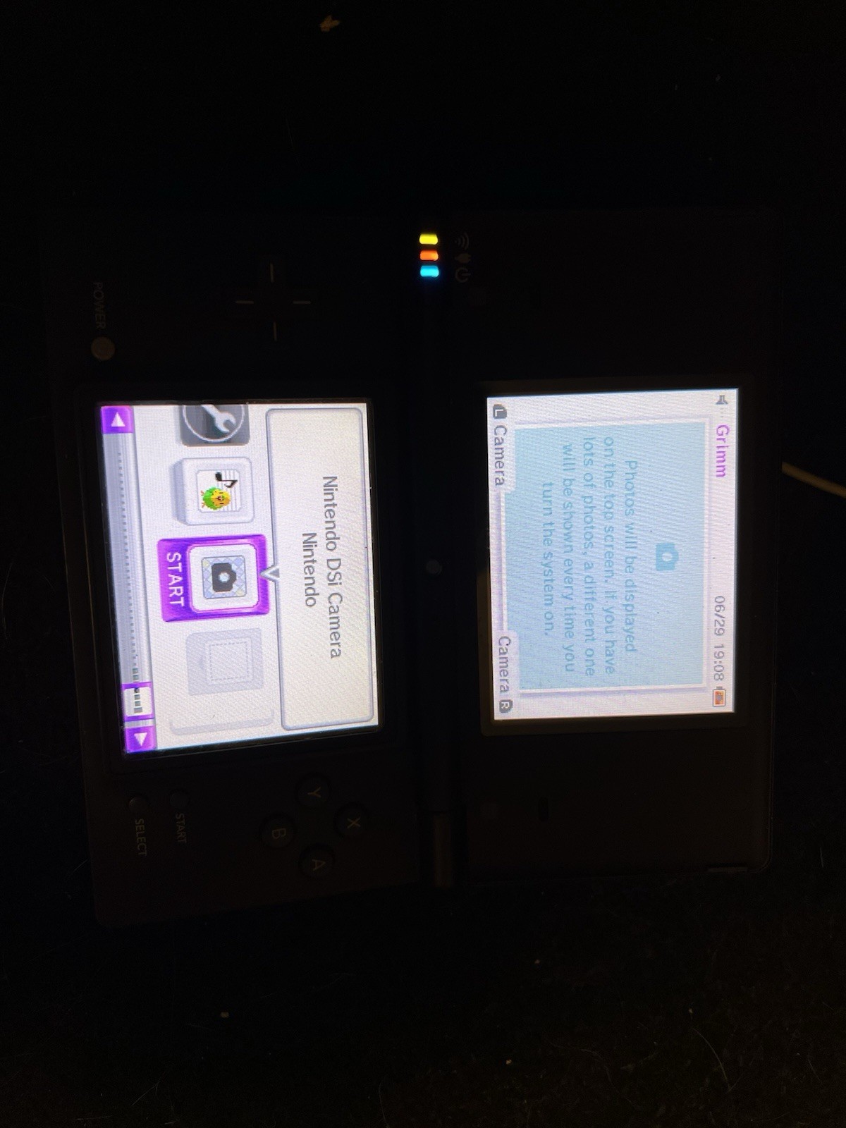 Nintendo DSi Pair Black And Pink