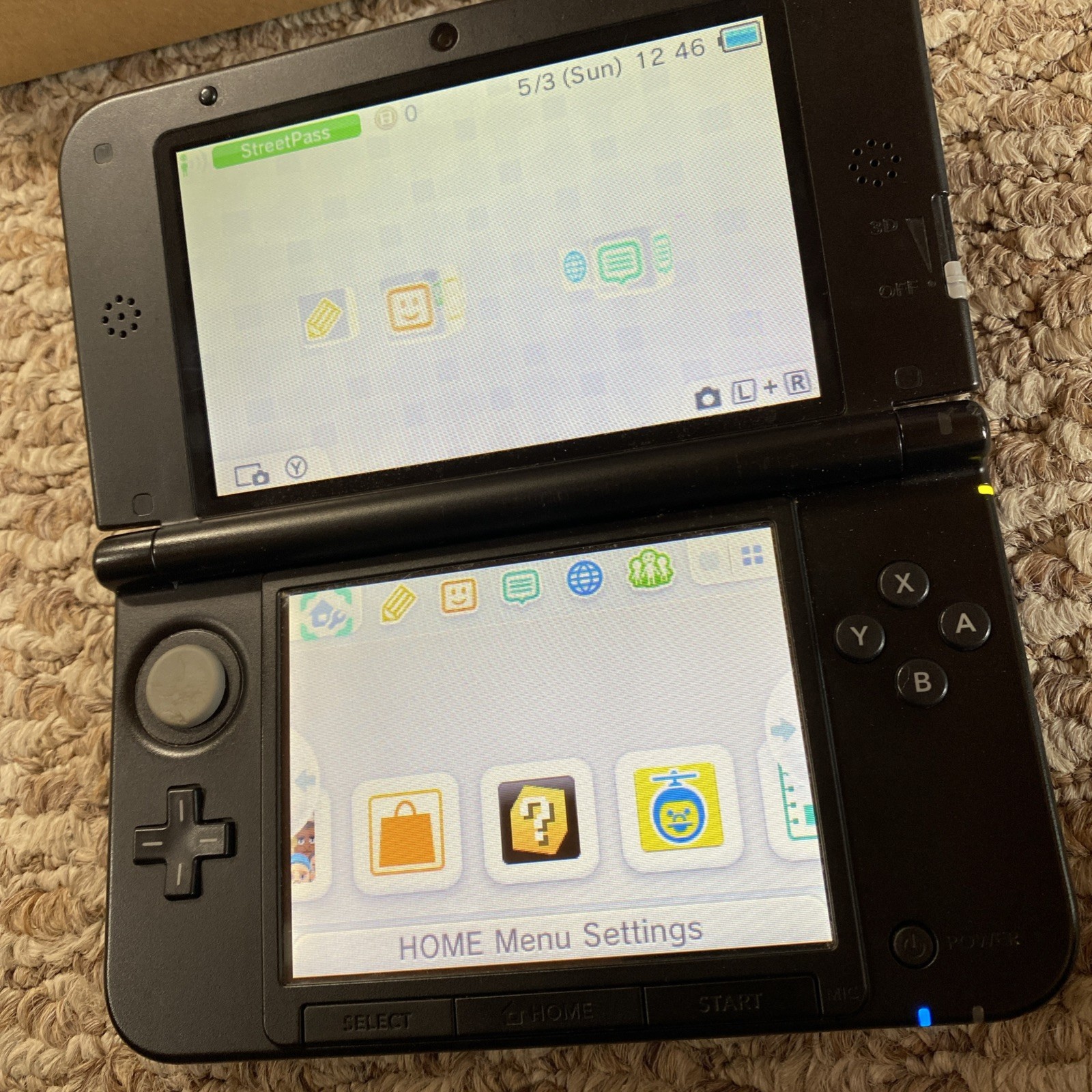 Nintendo 3DS XL Handheld System – Blue/Black USA In Box CiB With Charger